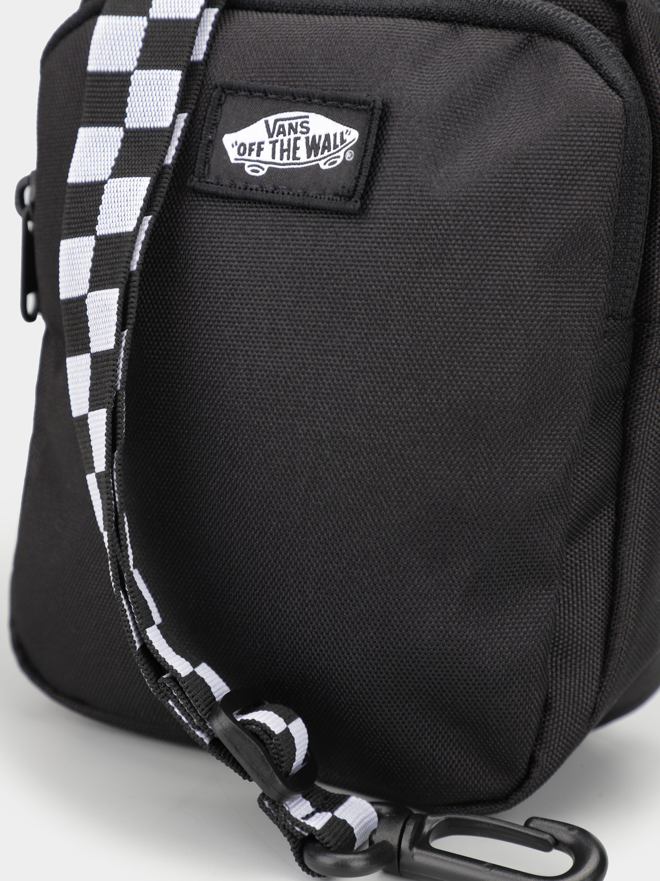 Сумка Vans Go Getter Shoulder модель VN000HE8BLK1 Сумка Vans Go Getter Shoulder модель VN000HE8BLK1 Фото