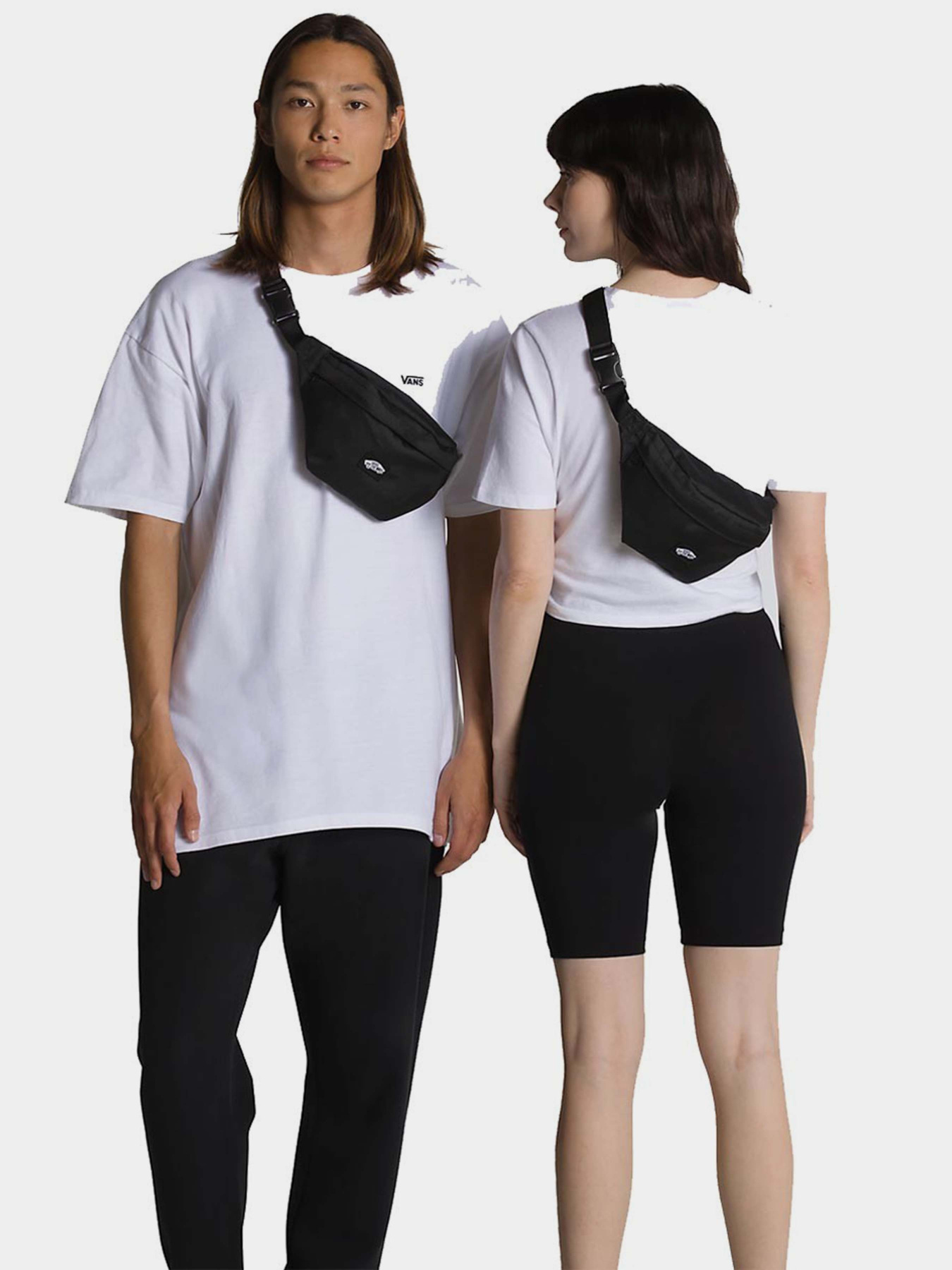 Поясна сумка Vans Traveler Fanny Pack 2L модель VN000HE6BLK1 Фото