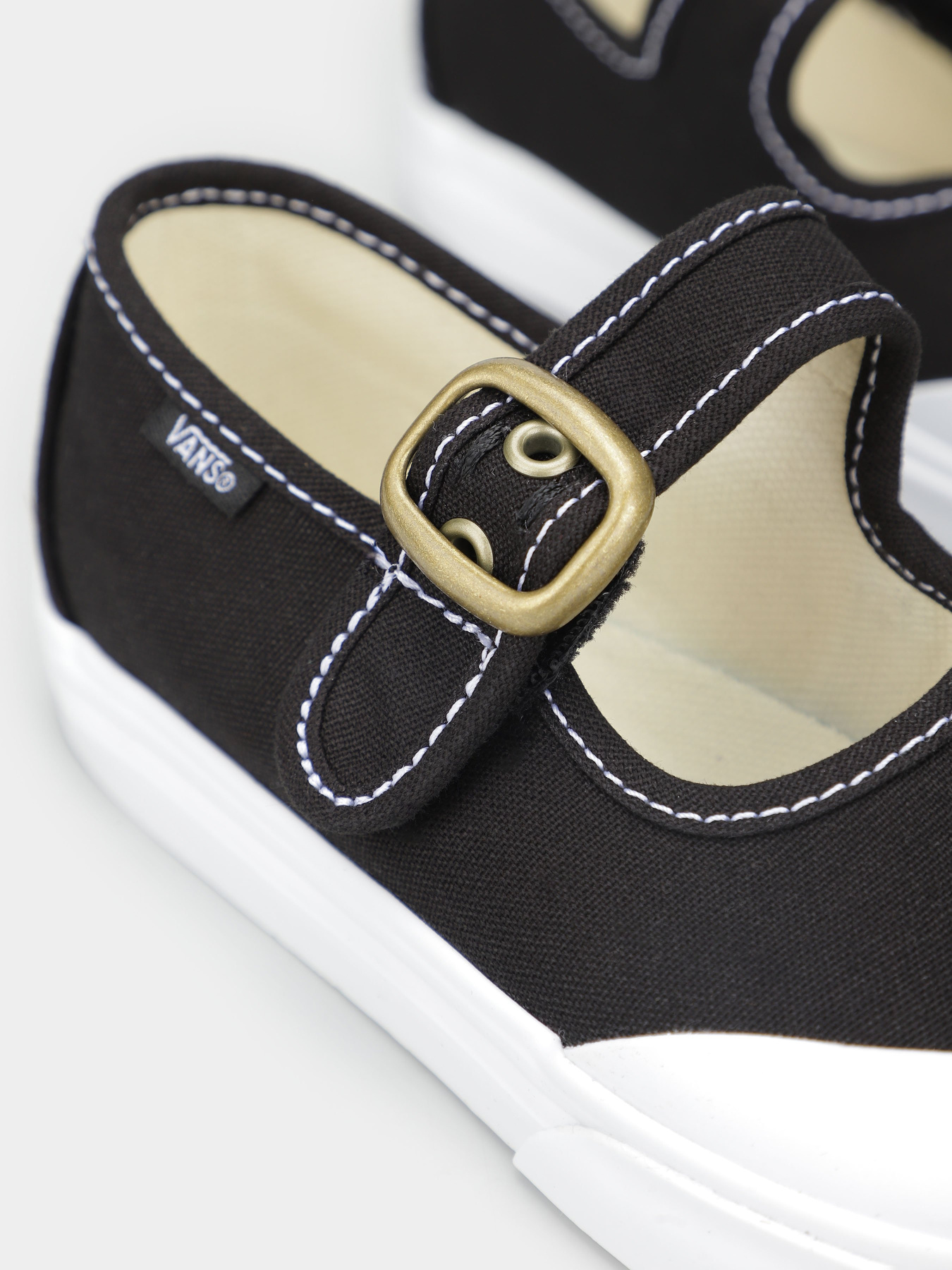 Балетки Vans Mary Jane Модель VN000CRY6BT1 Фото