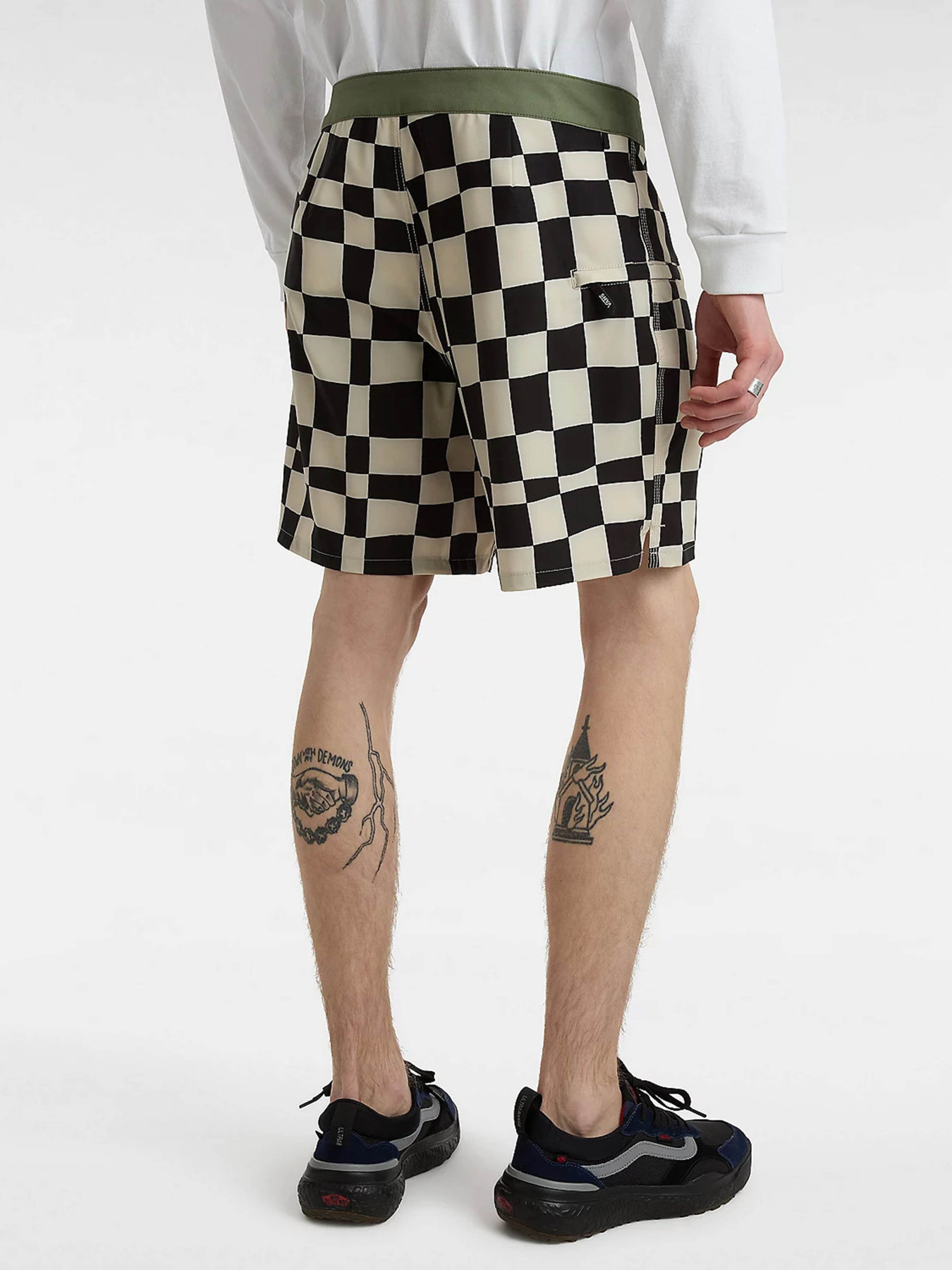 Повседневные шорты Vans The Daily Check 17 модель VN0007XSZO21 Повседневные шорты Vans The Daily Check 17 модель VN0007XSZO21 Фото