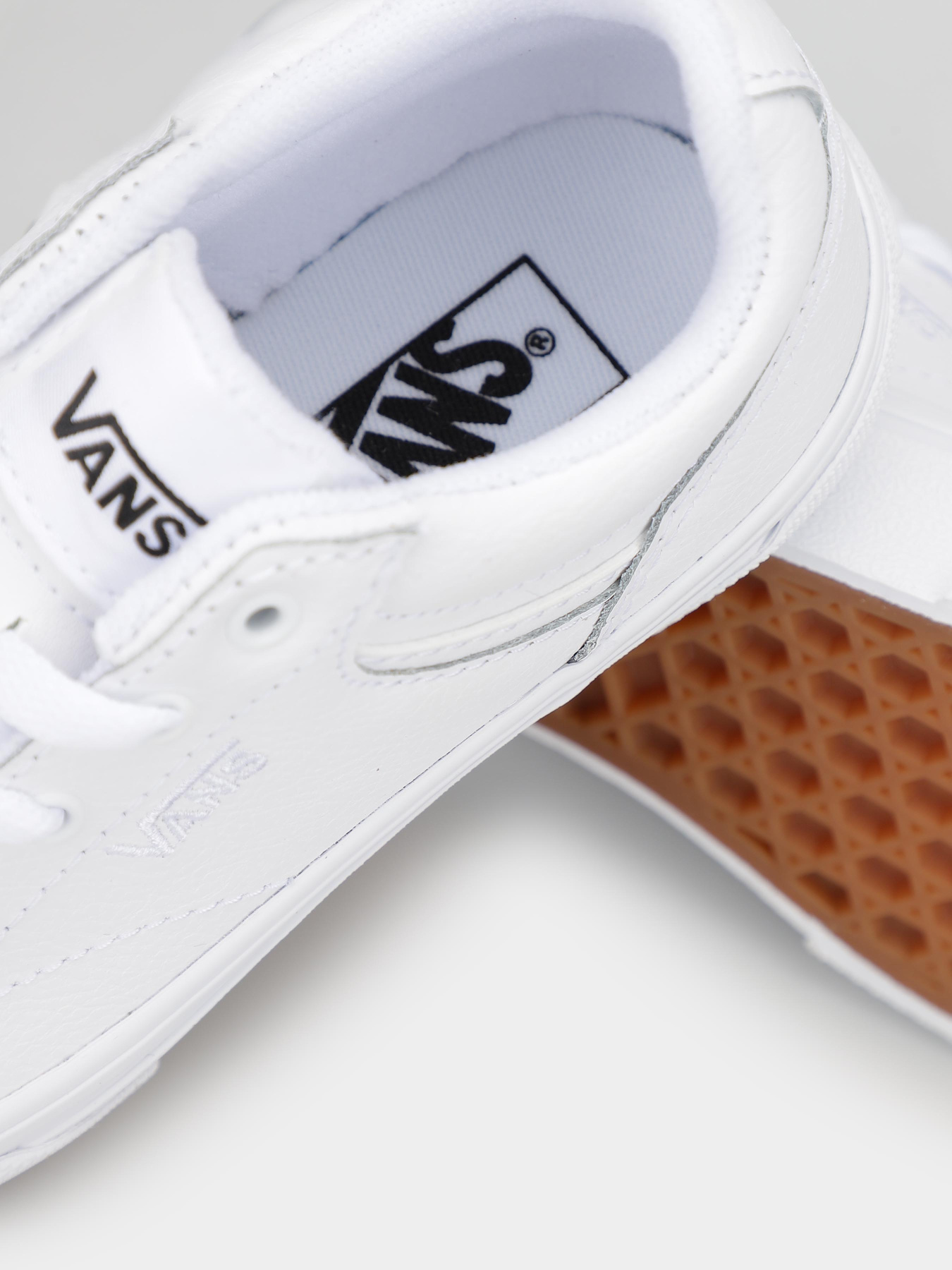 Кеды низкие Vans Seldan модель VN0A4U2505R1 Фото