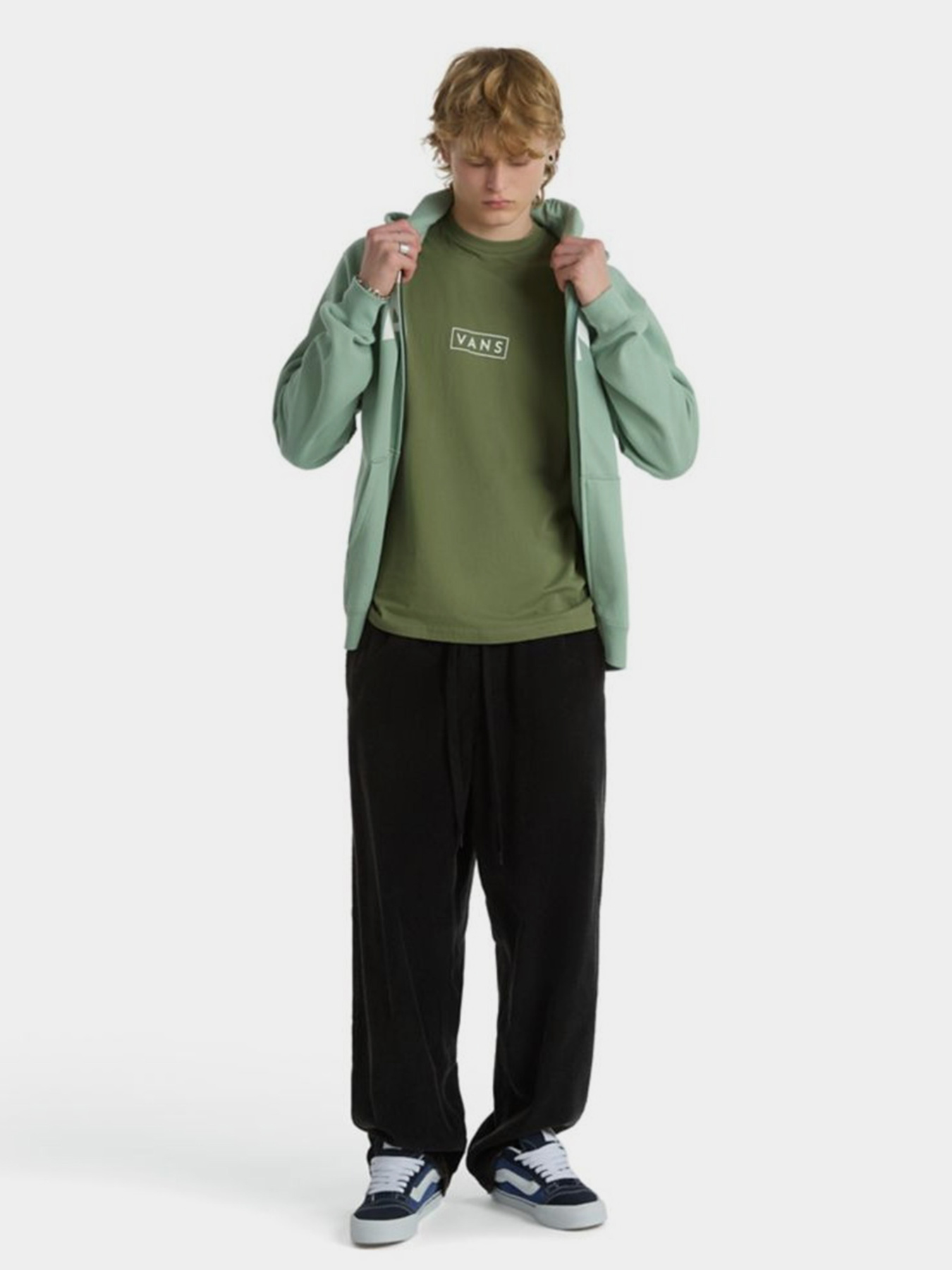 Футболка Vans Classic Easy Box модель VN0A5E81D1B1 Фото