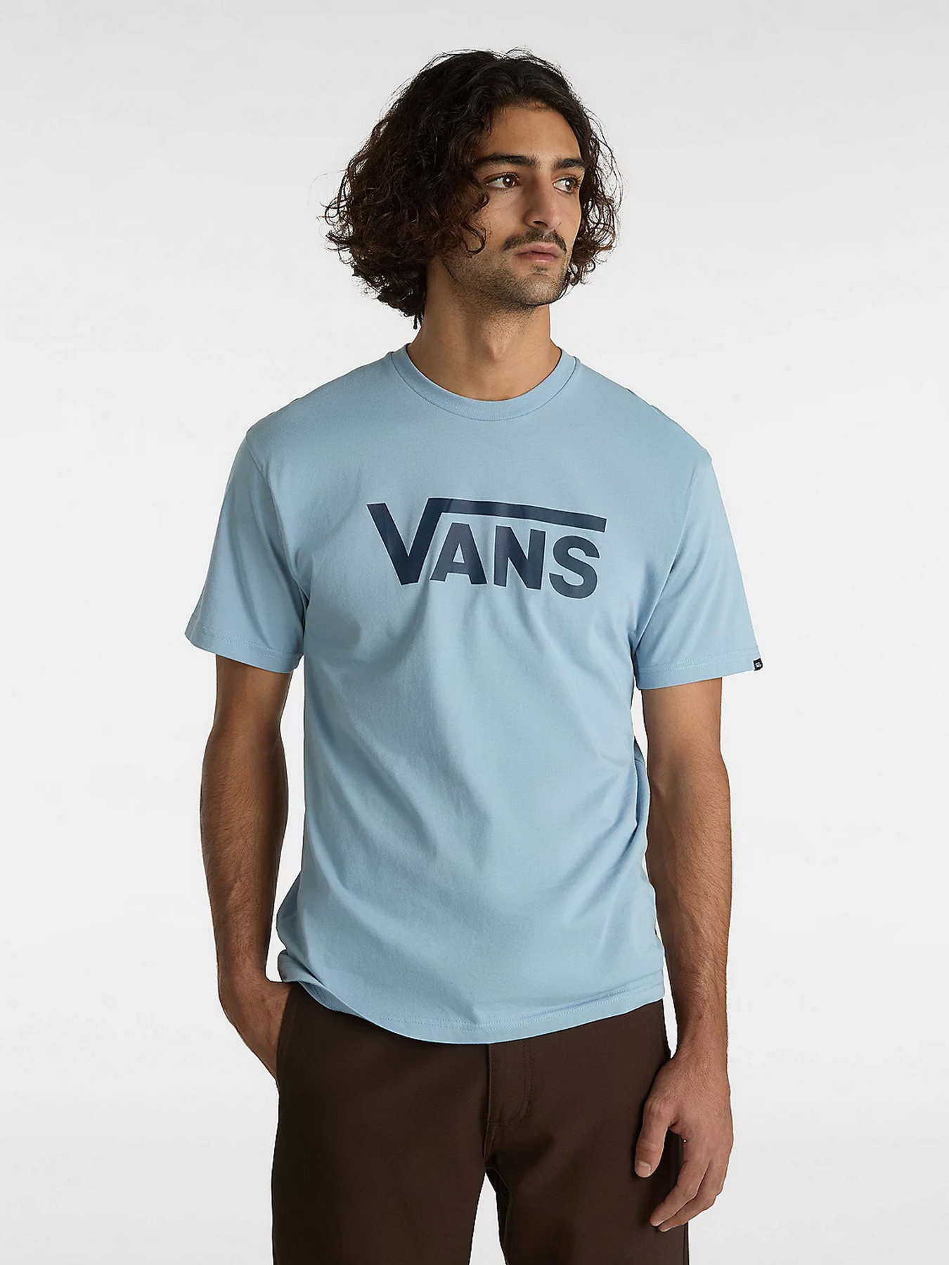 Футболка Vans Classic модель VN000GGGCZD1 Футболка Vans Classic модель VN000GGGCZD1 Фото