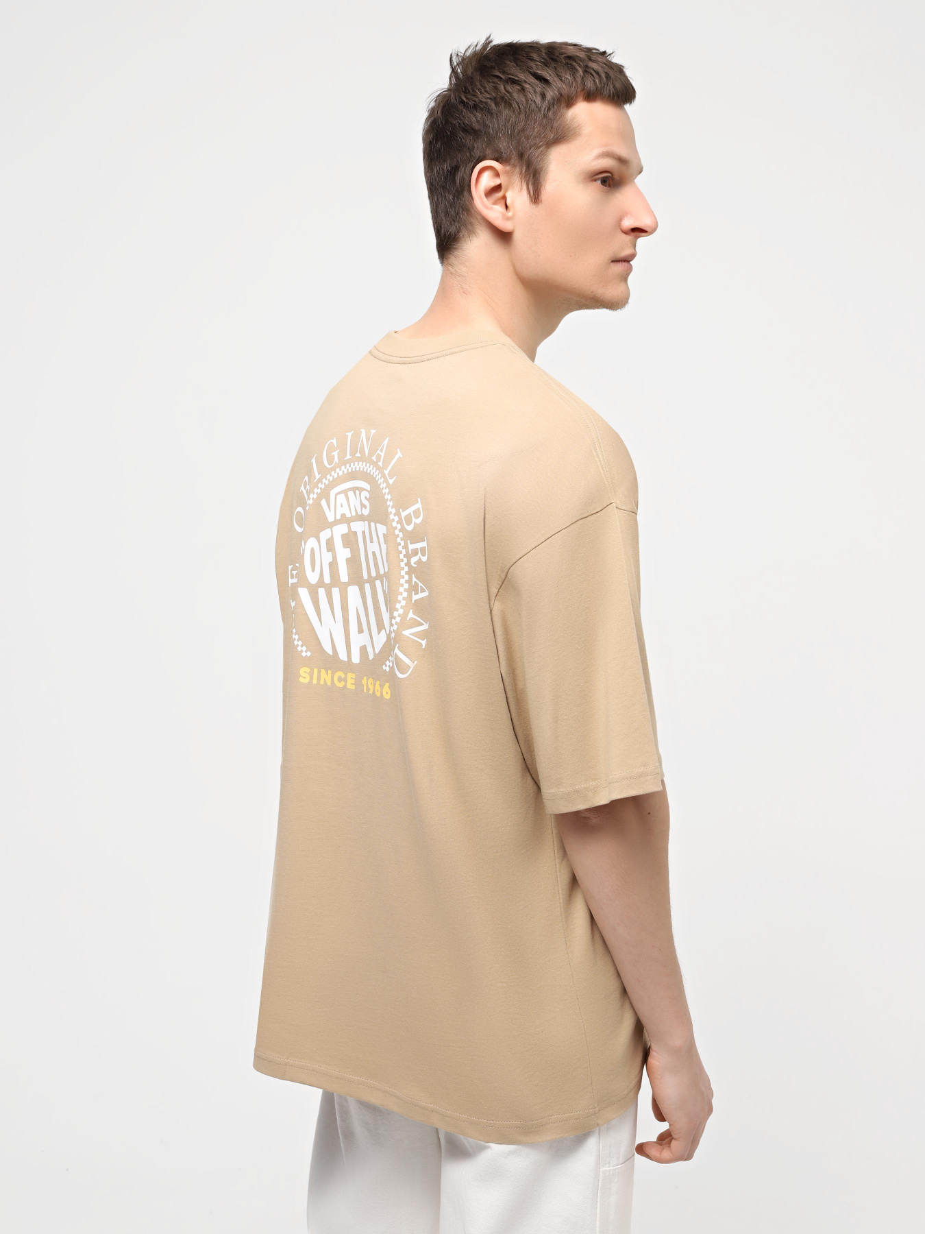 Футболка Vans Circle модель VN000H5N4MG1 Футболка Vans Circle модель VN000H5N4MG1 Фото