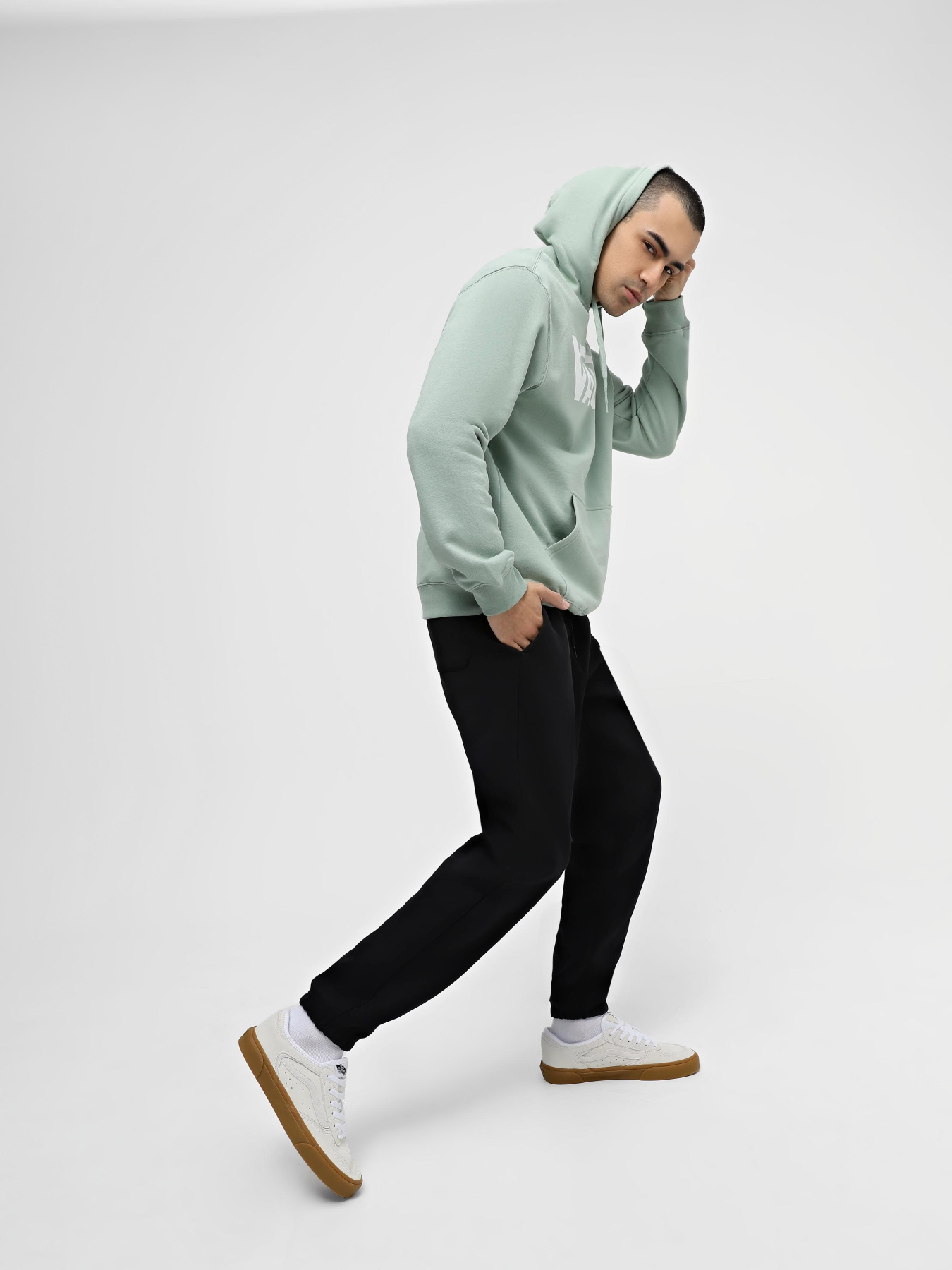 Худи Vans Classic Po Hoodie Ii модель VN0A456BCJL1 Фото