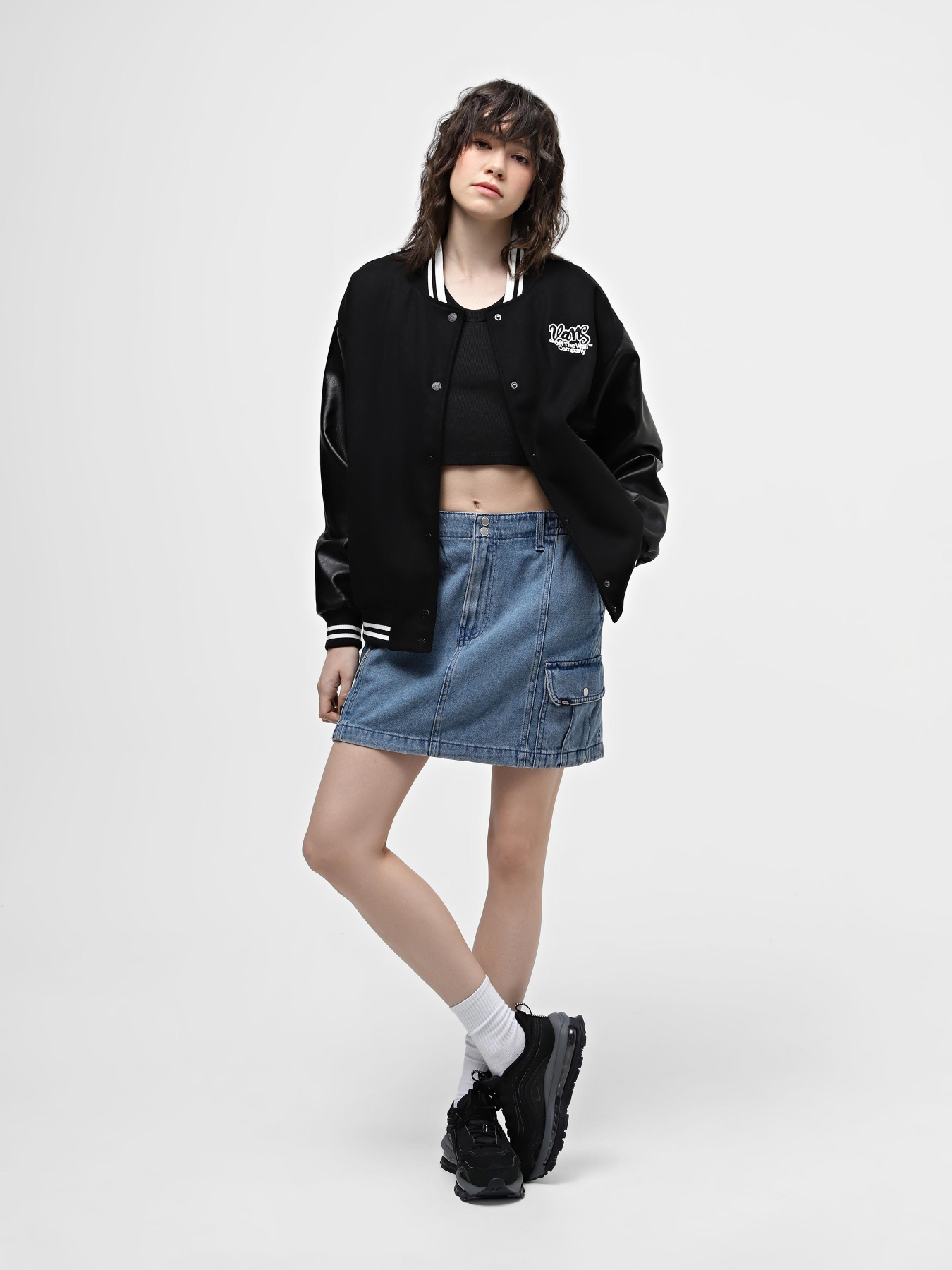 Бомбер Vans Varsity Club модель VN000GJRBLK1 Фото