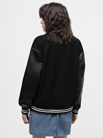 Бомбер Vans Varsity Club модель VN000GJRBLK1 Фото