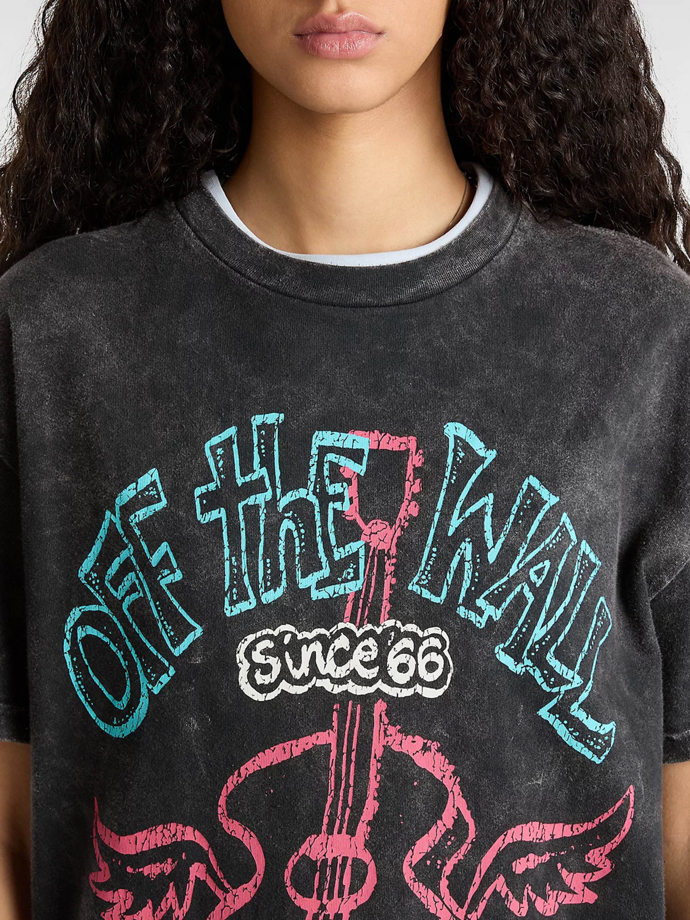 Футболка Vans Guitar Solo модель VN000GJ6BLK1 Фото