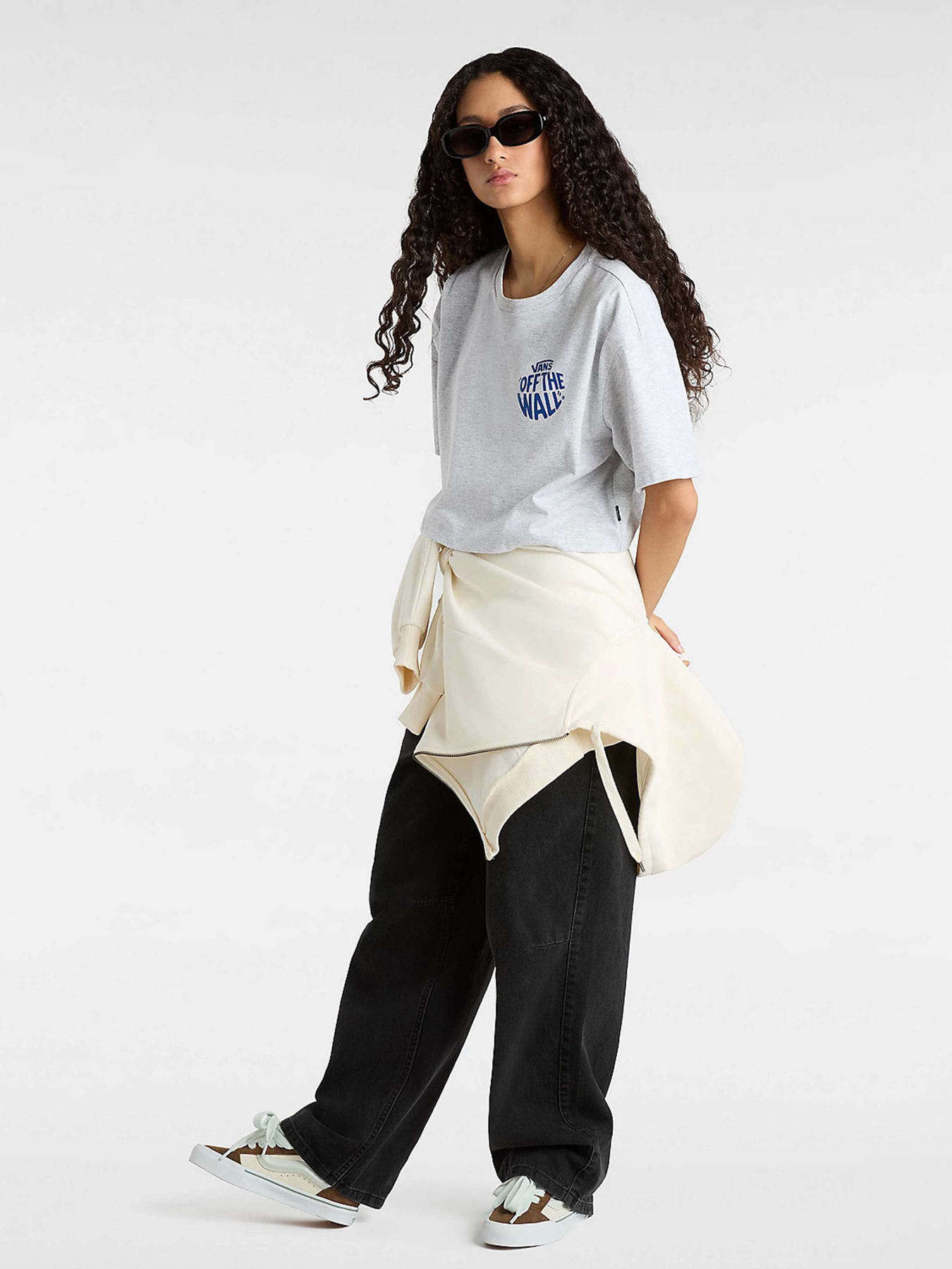 Футболка Vans Circle Relaxed Crop модель VN000JDN1QI1 Фото