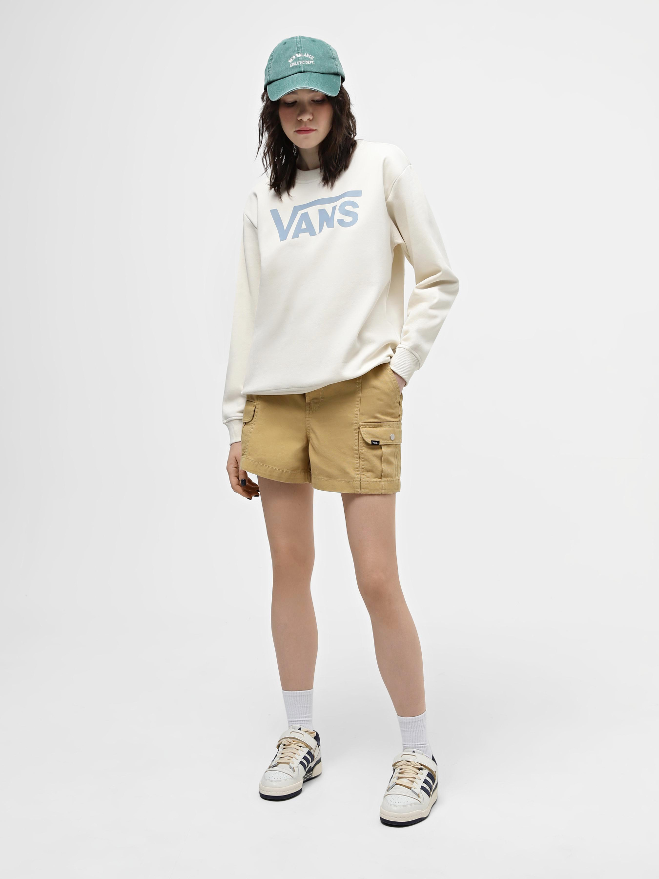 Світшот Vans Classic V Bff Crew модель VN000A5QDJR1 Світшот Vans Classic V Bff Crew модель VN000A5QDJR1 Фото