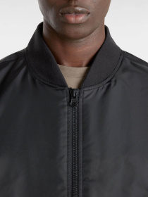 Бомбер Vans Copley модель VN000HMQBLK1 Фото