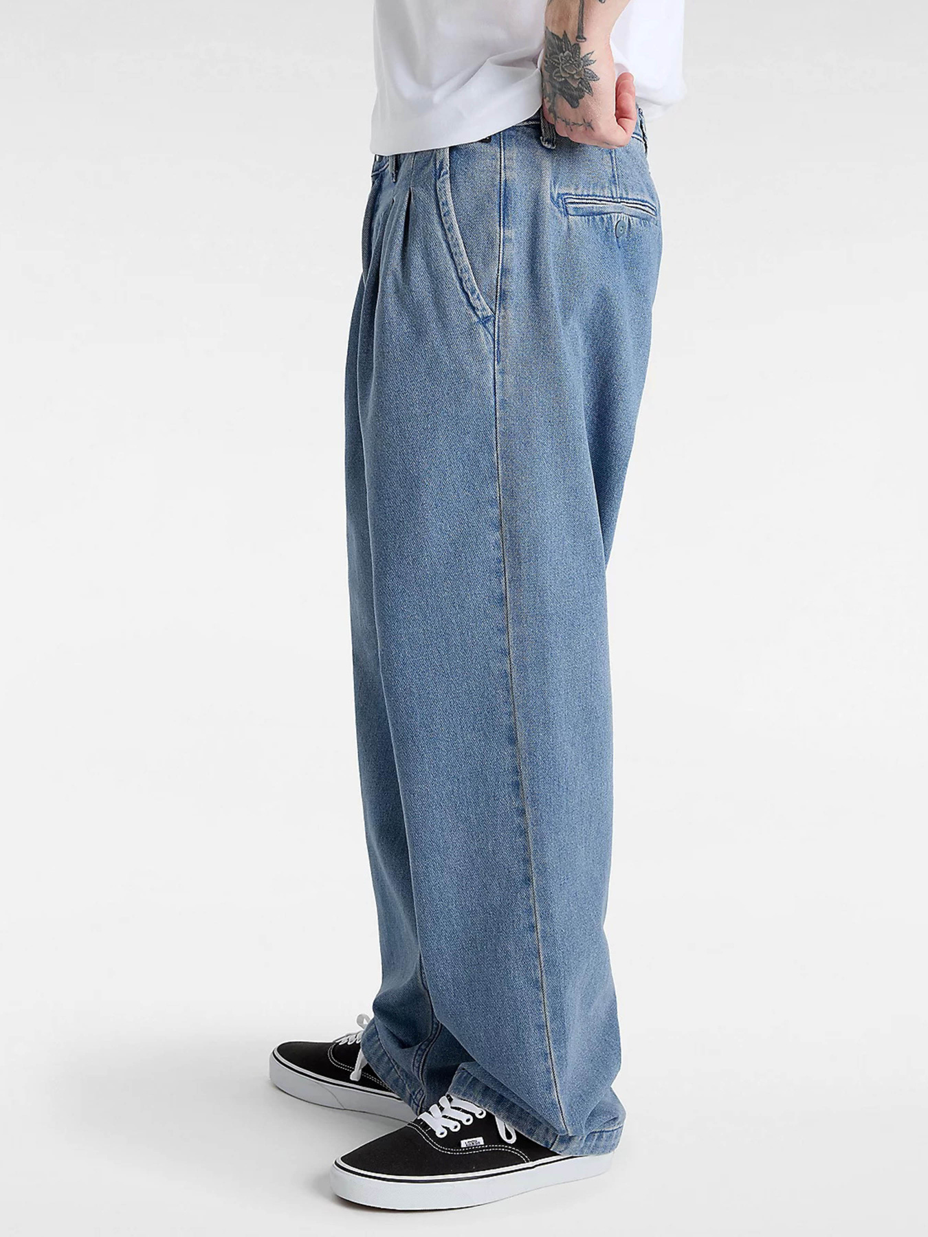 Джинсы мом Vans Authentic Chino Loose Tprd Pltd Dm модель VN000HAECDX1 Фото