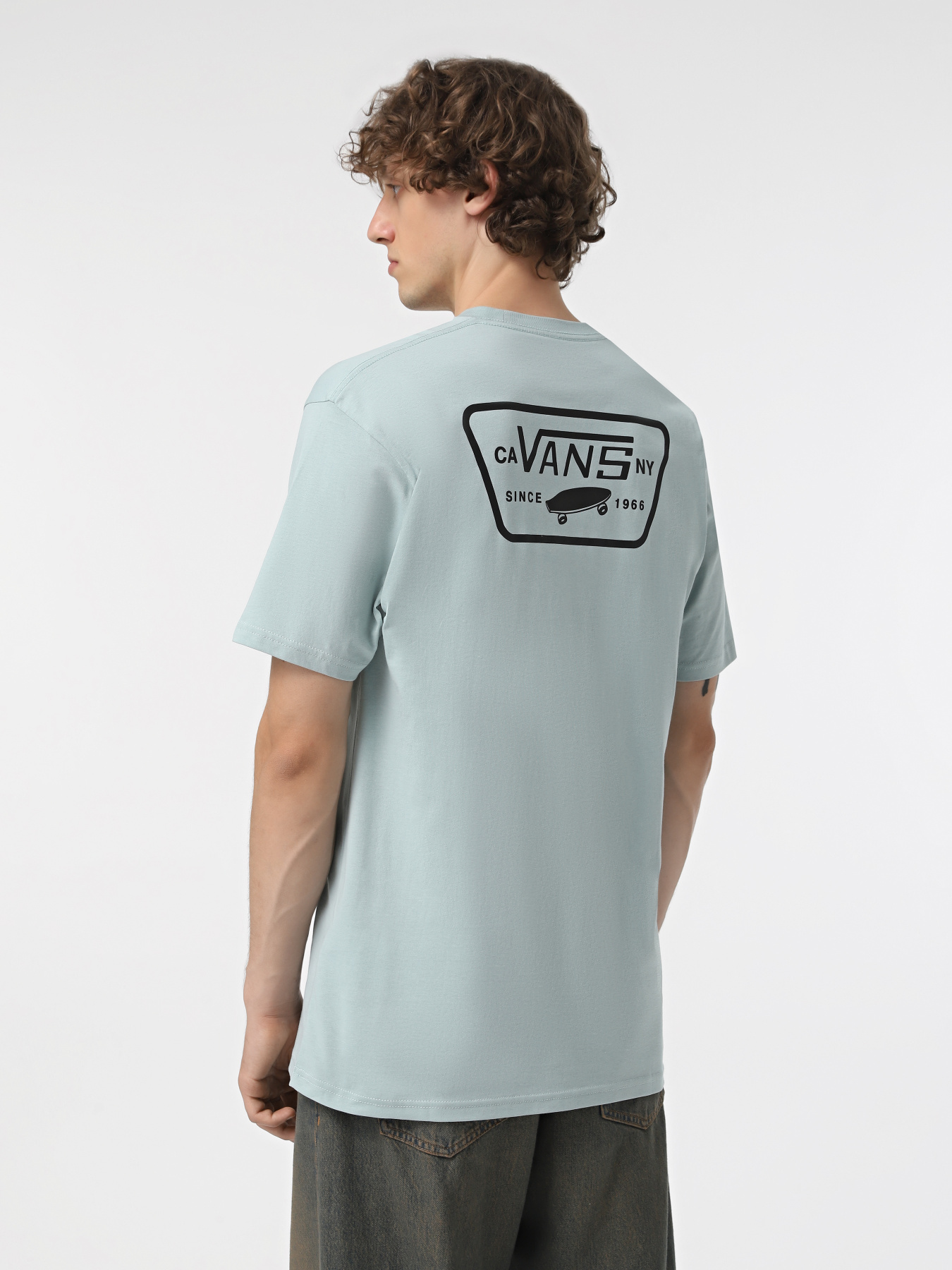 Футболка Vans Full Patch Back модель VN0000F8DAZ1 Фото