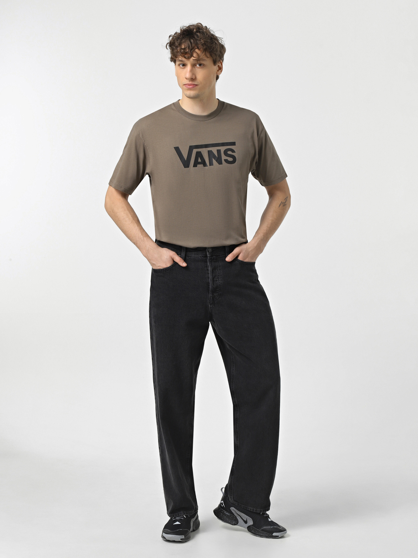 Футболка Vans KNU Skool Mega Check модель VN000GGG9JC1 Фото