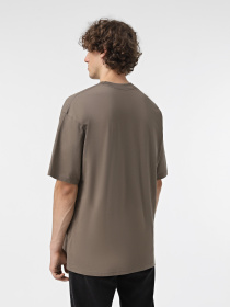 Футболка Vans Retro V модель VN000HFZ9JC1 Фото