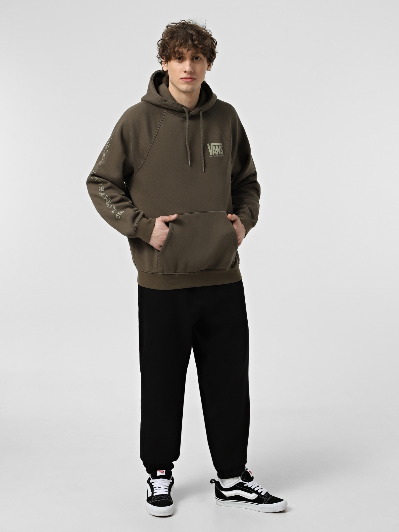 Штаны спортивные Vans Core Basic Relaxed Fleece модель VN000HQ2BLK1 Фото