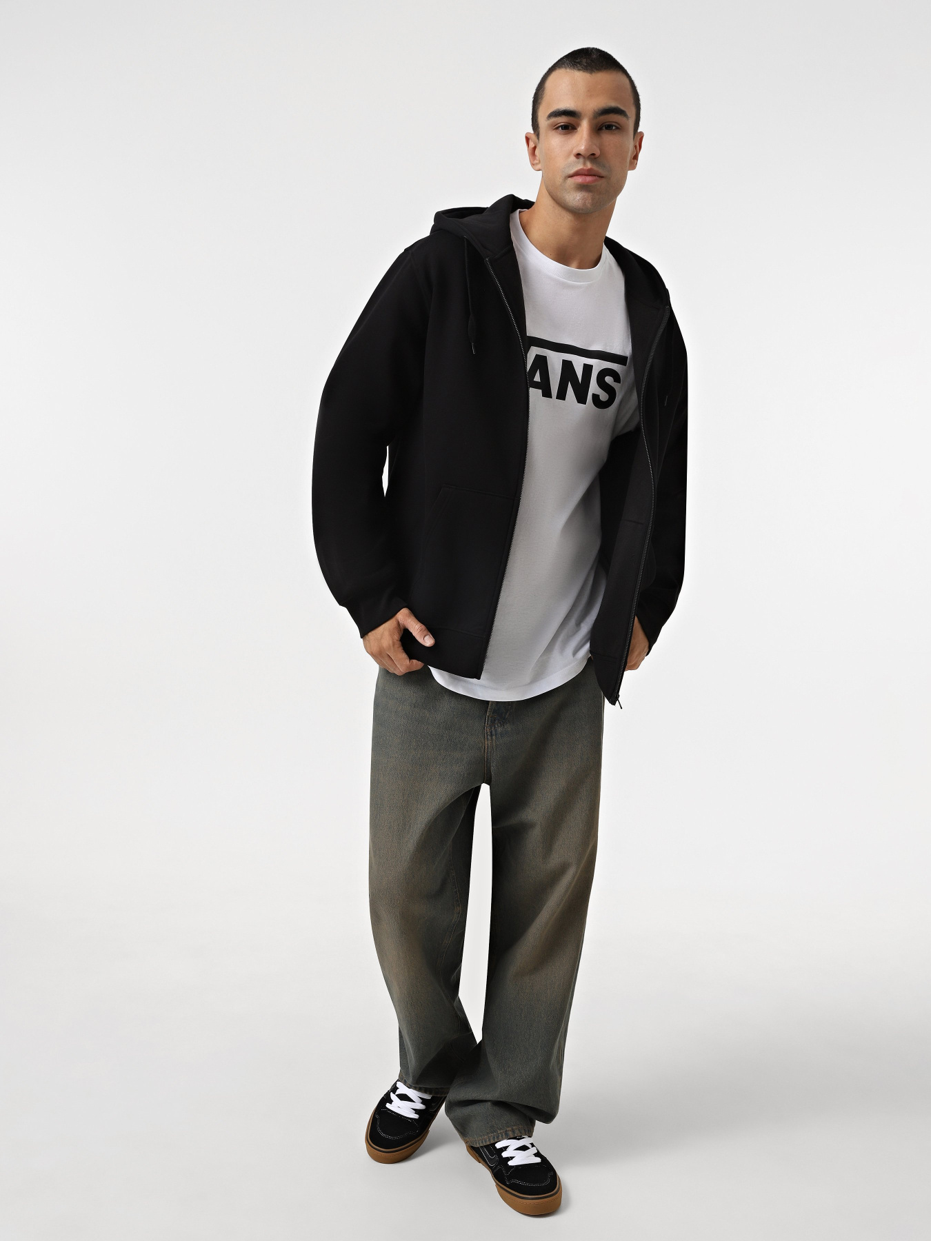 Кофта Vans Core Basic Full Zip модель VN000HPDBLK1 Кофта Vans Core Basic Full Zip модель VN000HPDBLK1 Фото