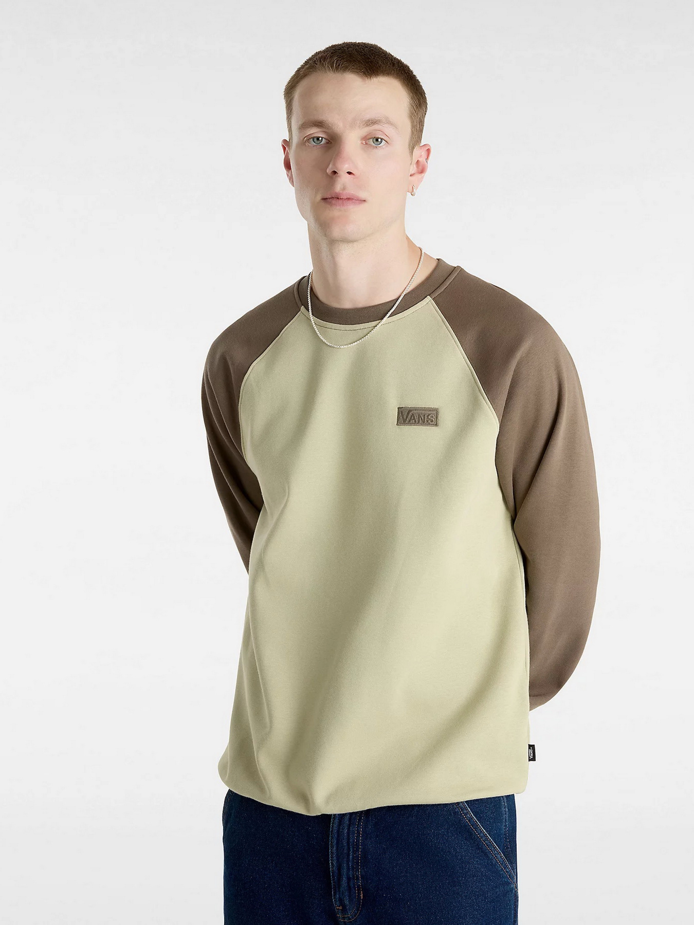 Світшот Vans Core Basic Raglan Crew модель VN000HNVDAV1 Фото