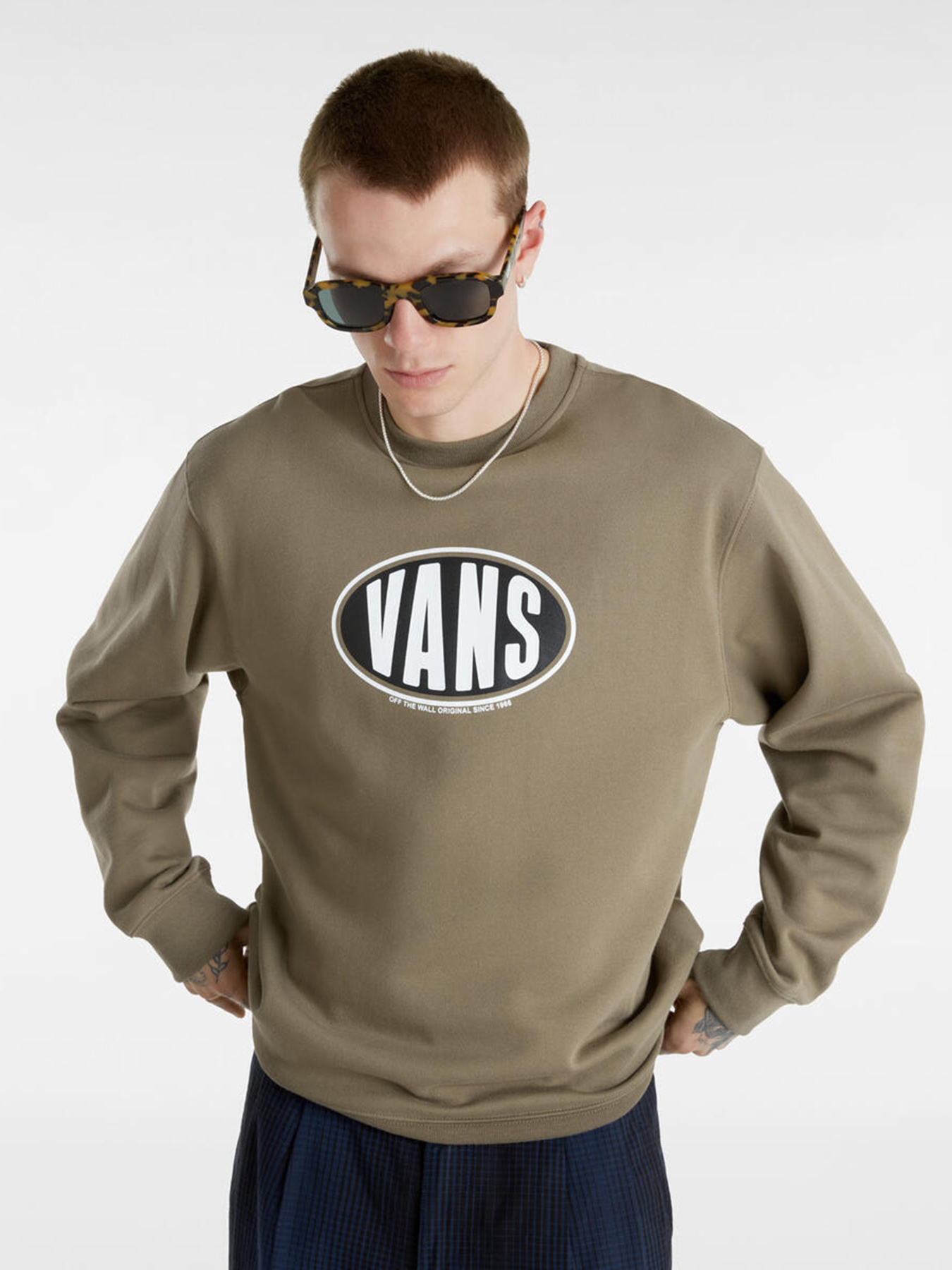 Світшот Vans Spray On Loose Crew модель VN000HPQ9JC1 Фото