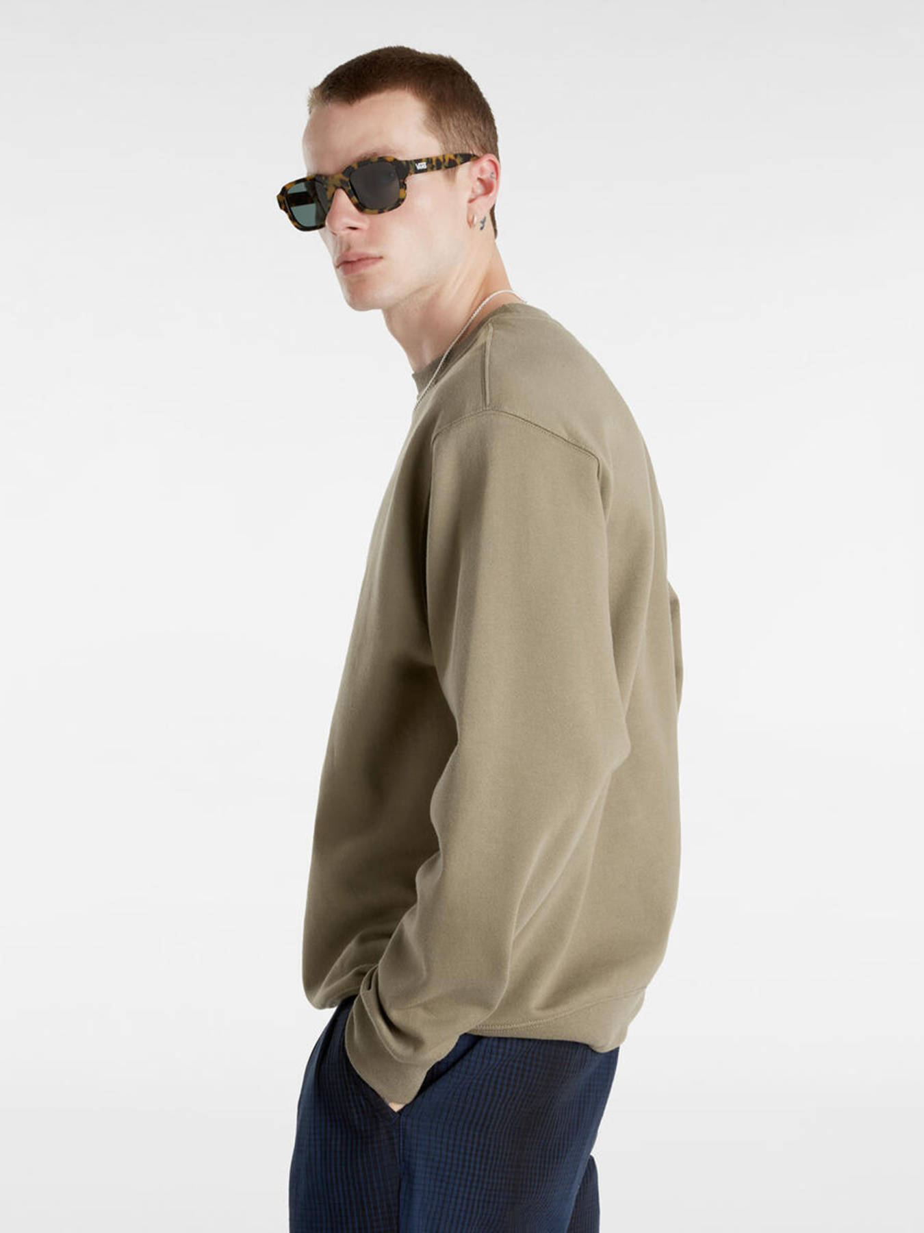 Свитшот Vans Spray On Loose Crew модель VN000HPQ9JC1 Свитшот Vans Spray On Loose Crew модель VN000HPQ9JC1 Фото