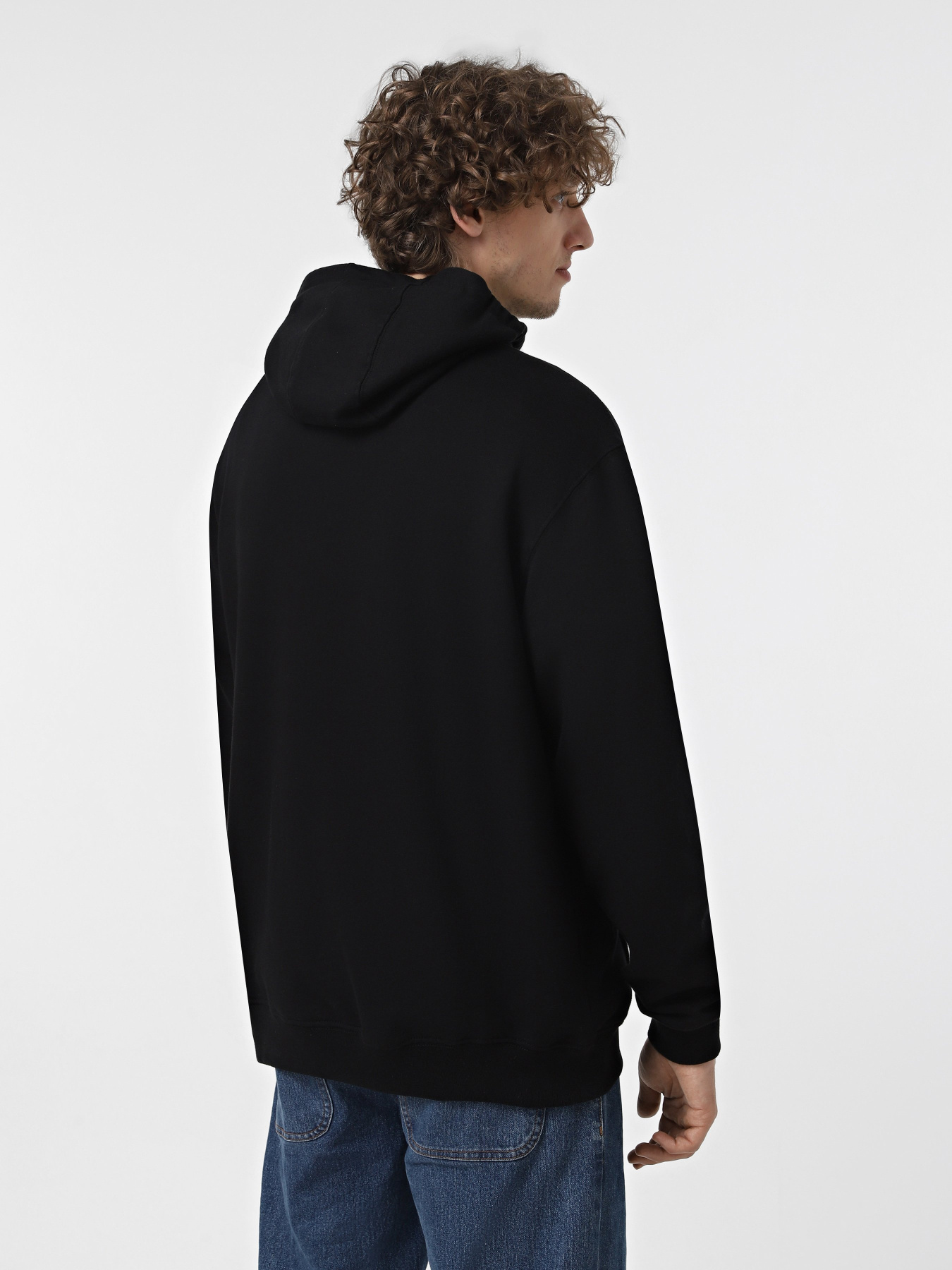Худи Vans Arched Pullover модель VN000HNWBLK1 Фото
