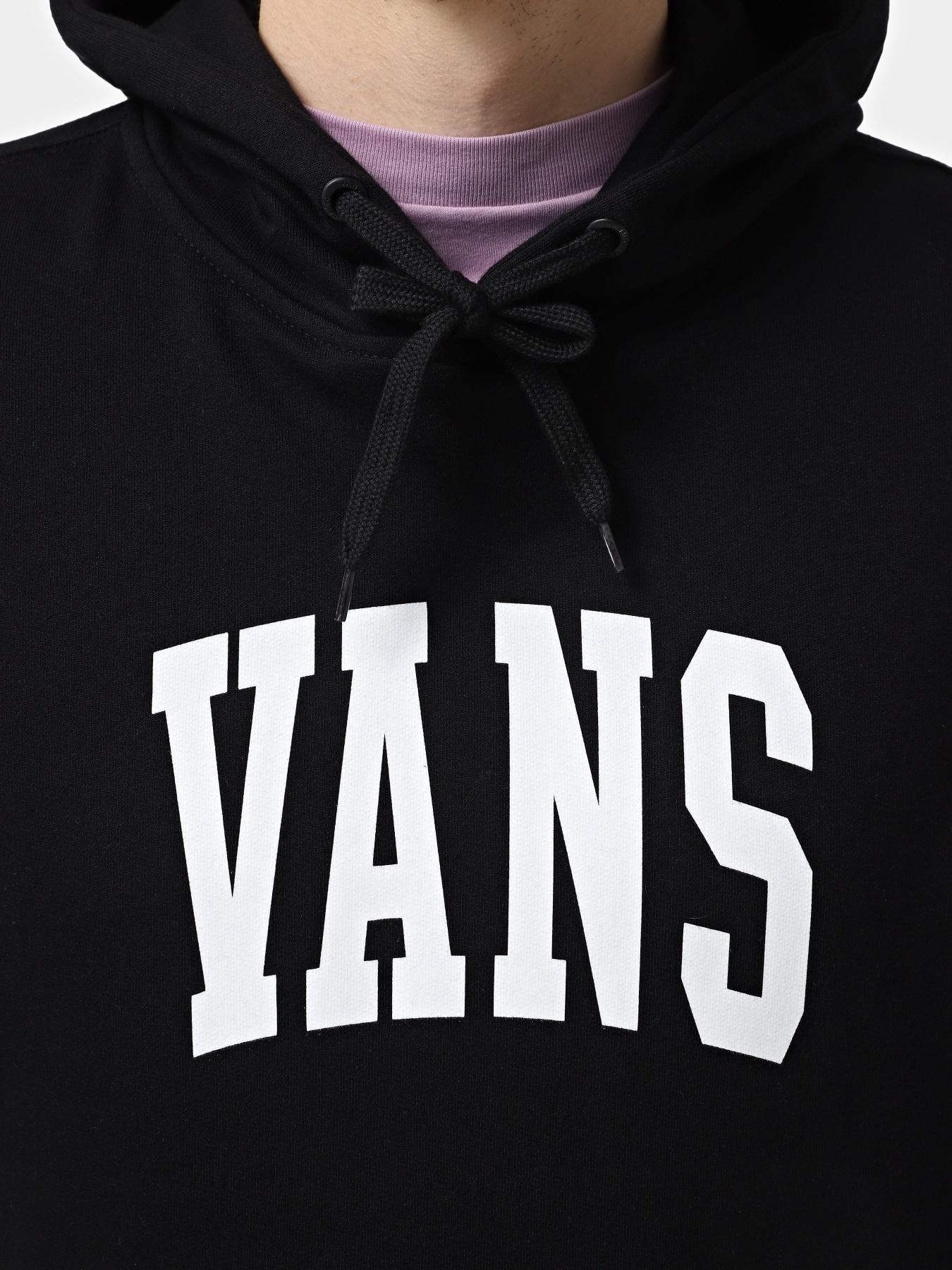 Худі Vans Arched Pullover модель VN000HNWBLK1 Худі Vans Arched Pullover модель VN000HNWBLK1 Фото