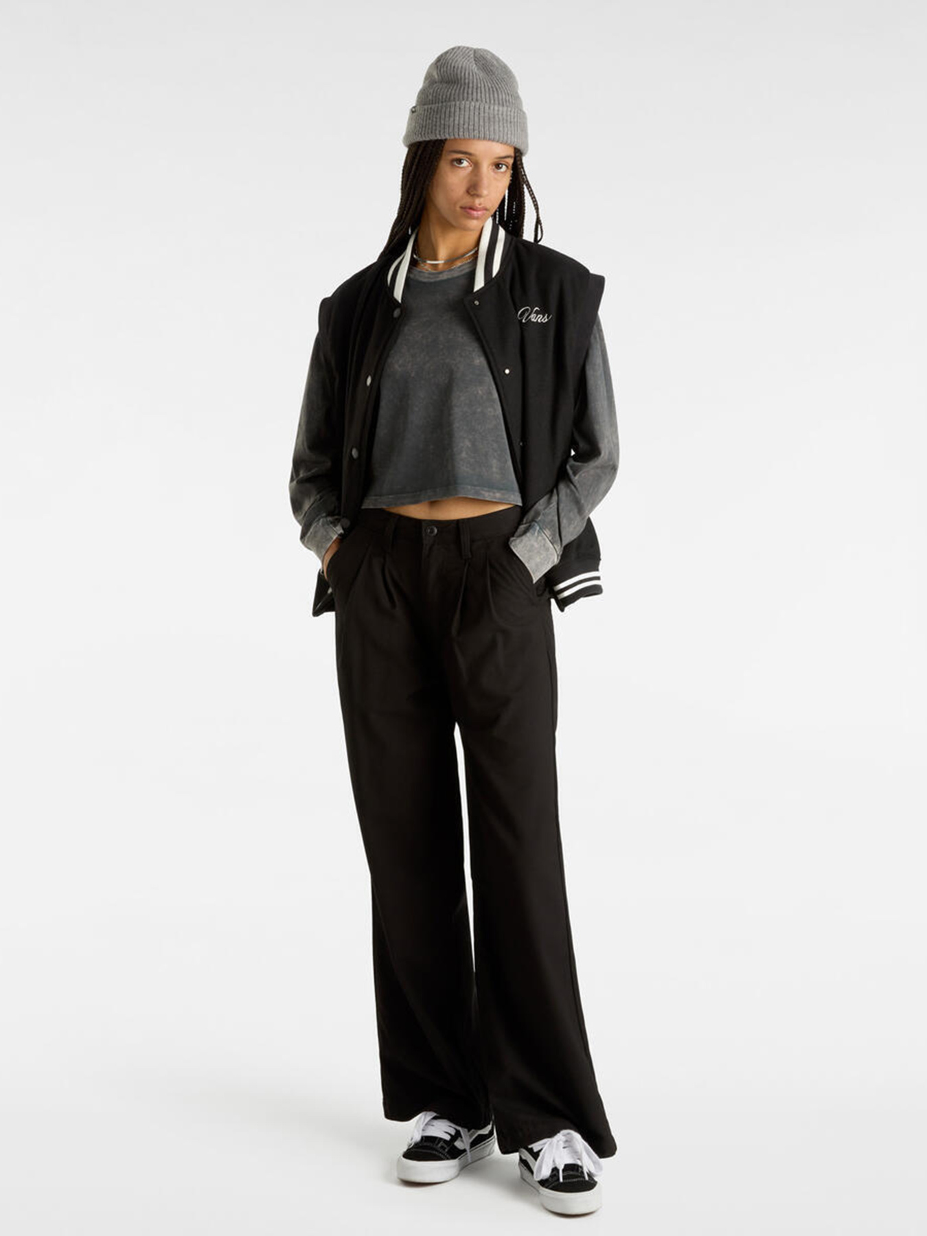 Лонгслив Vans Oval Wash Relax Crop модель VN000HJ5BLK1 Фото