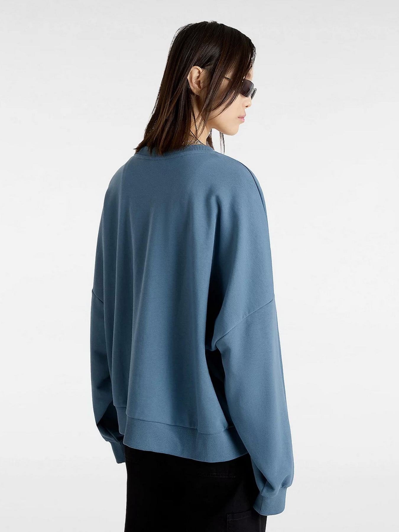 Свитшот Vans Stadium Loose Crew модель VN000HCCJCN1 Свитшот Vans Stadium Loose Crew модель VN000HCCJCN1 Фото