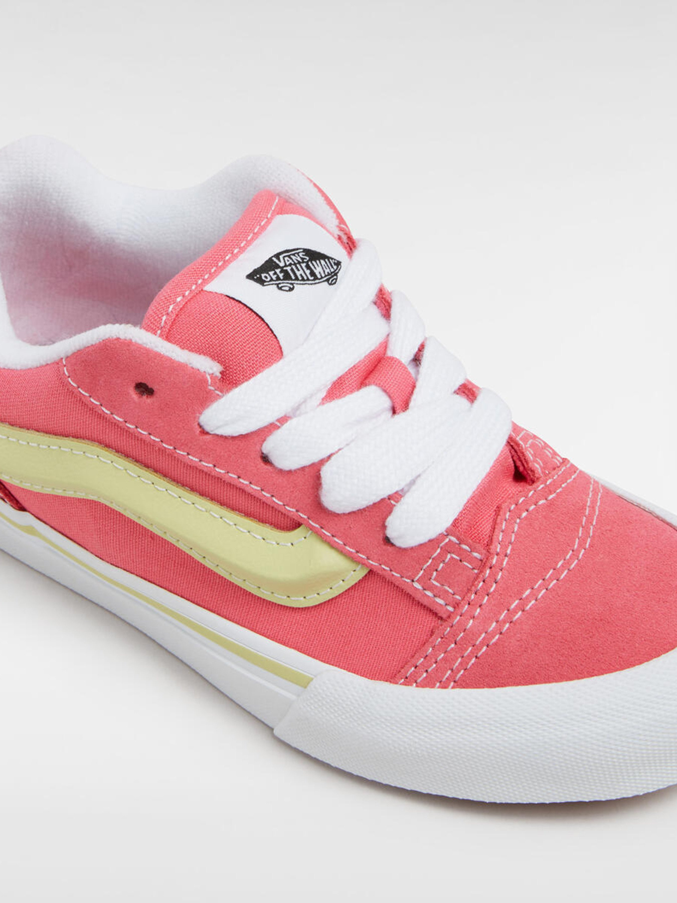 Кеди низькі Vans Knu Skool модель VN000CYUDFE1 Кеди низькі Vans Knu Skool модель VN000CYUDFE1 Фото