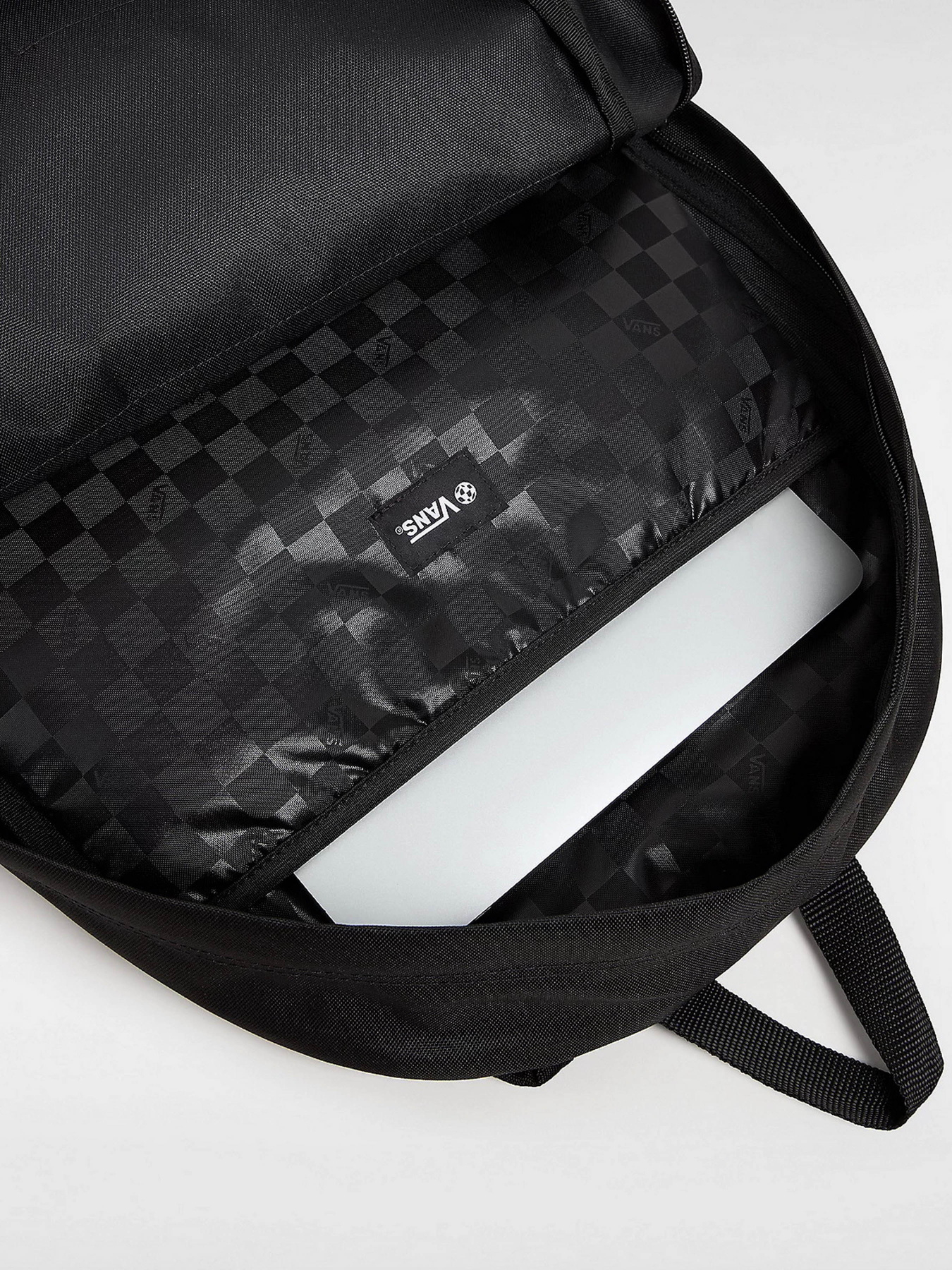 Повседневный рюкзак Vans Old Skool 22L модель VN000H4WBLK1 Фото