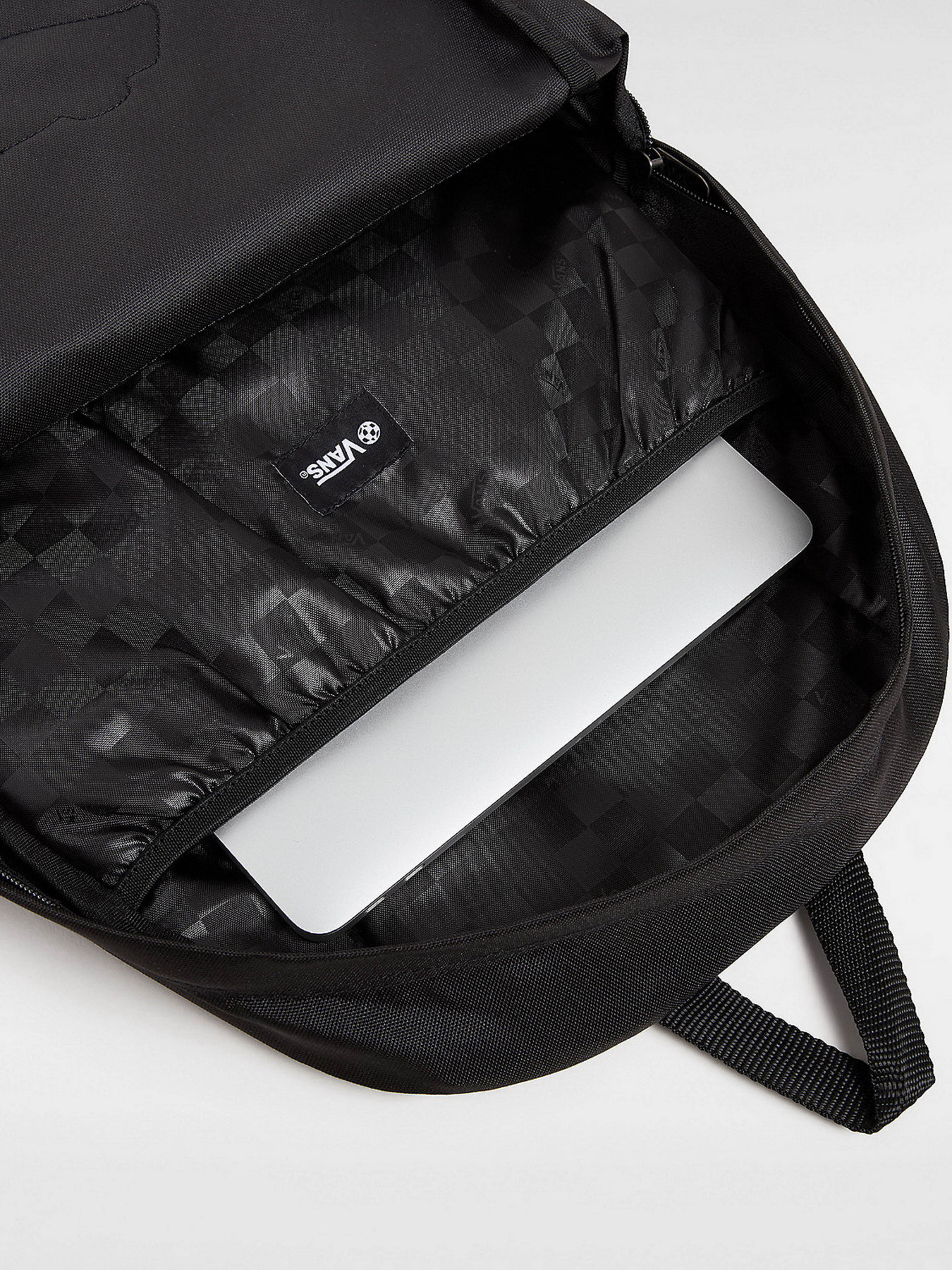 Повседневный рюкзак Vans Old Skool Classic 22L модель VN000H4YBLK1 Фото