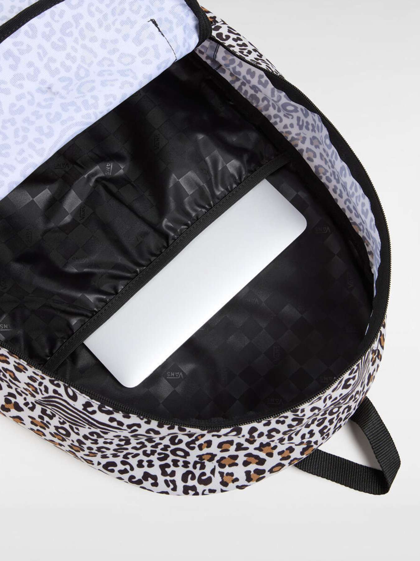 Повседневный рюкзак Vans Ranged 2 Prints 28L модель VN0A7UFM3M41 Фото