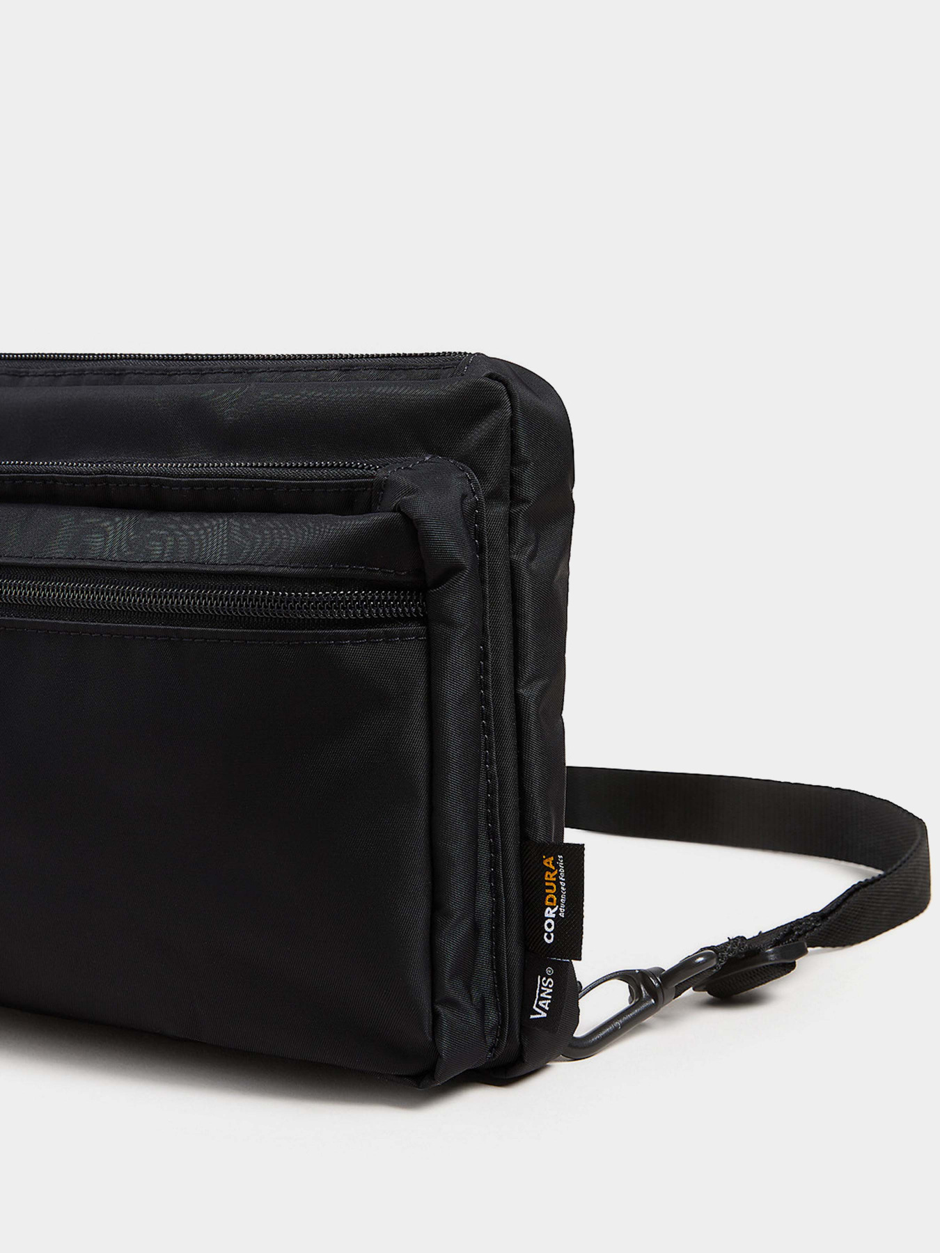 Сумка Vans Bail Convertible модель VN000MP4BLK1 Фото