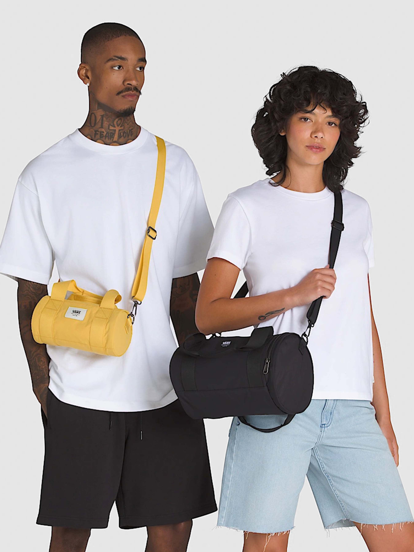 Сумка Vans Barreled Midi модель VN000MNSBLK1 Фото