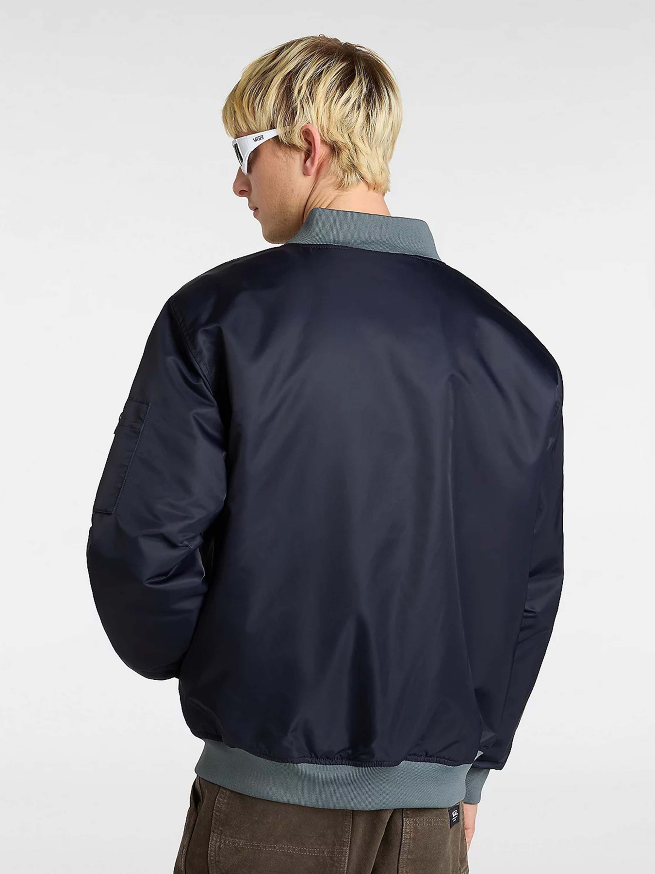 Бомбер Vans Copley модель VN000HMQJDU1 Фото