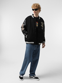 Бомбер Vans LX Tour модель VN000MDKBLK1 Фото