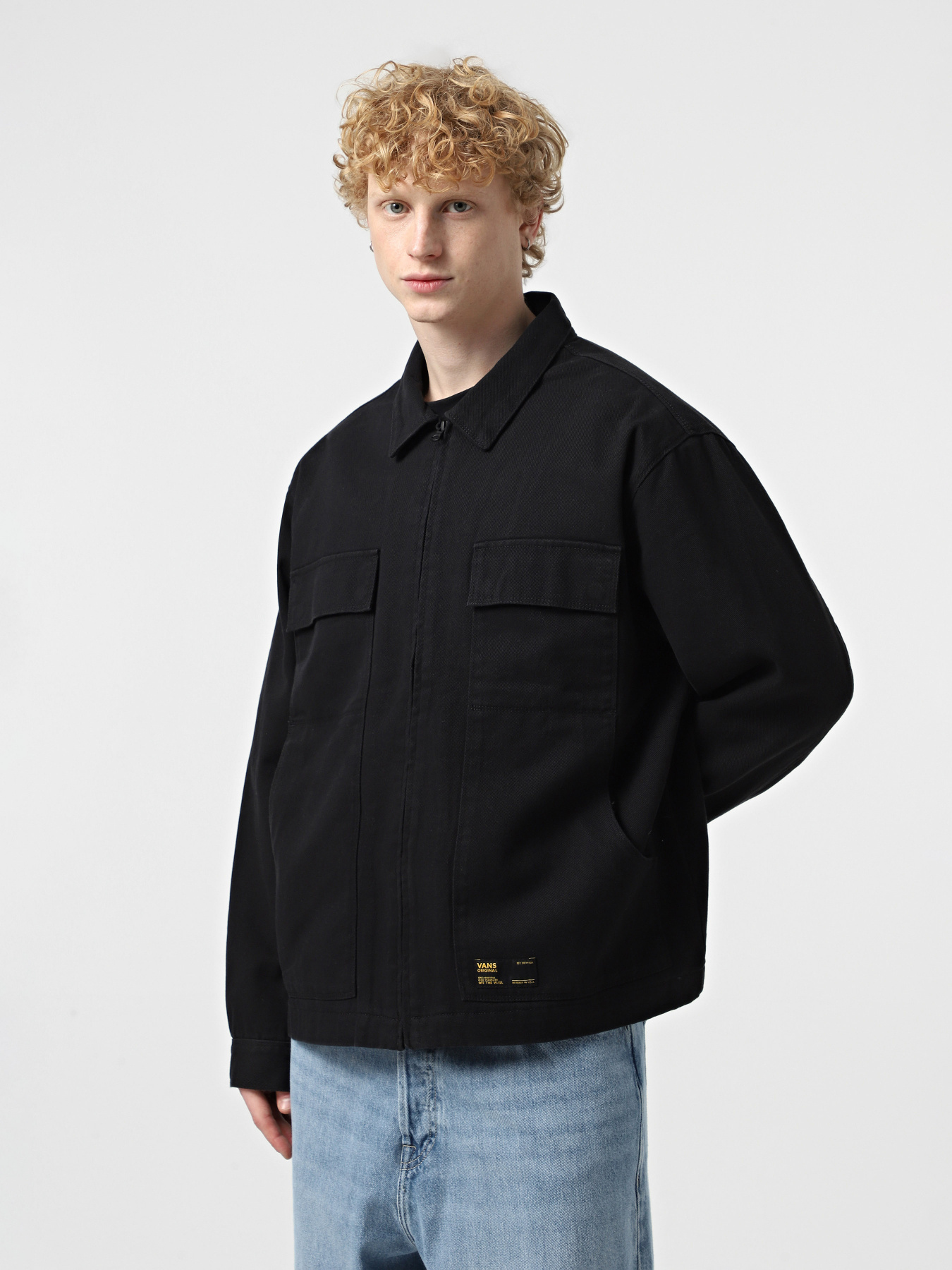 Демисезонная куртка Vans Mcаvoy Zip Station модель VN000NPEBLK1 Демисезонная куртка Vans Mcаvoy Zip Station модель VN000NPEBLK1 Фото