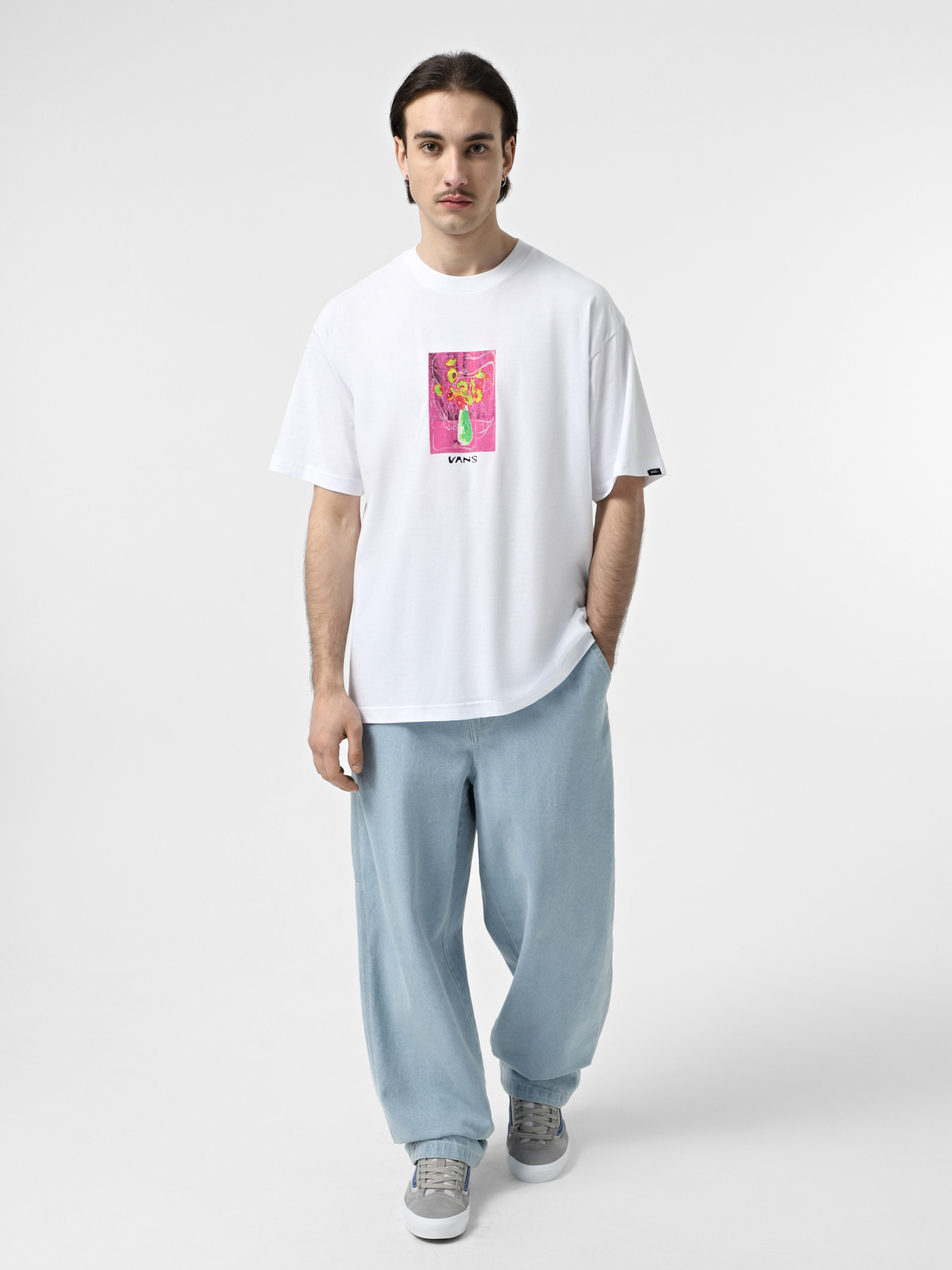 Футболка Vans Decor модель VN000M4BWHT1 Футболка Vans Decor модель VN000M4BWHT1 Фото