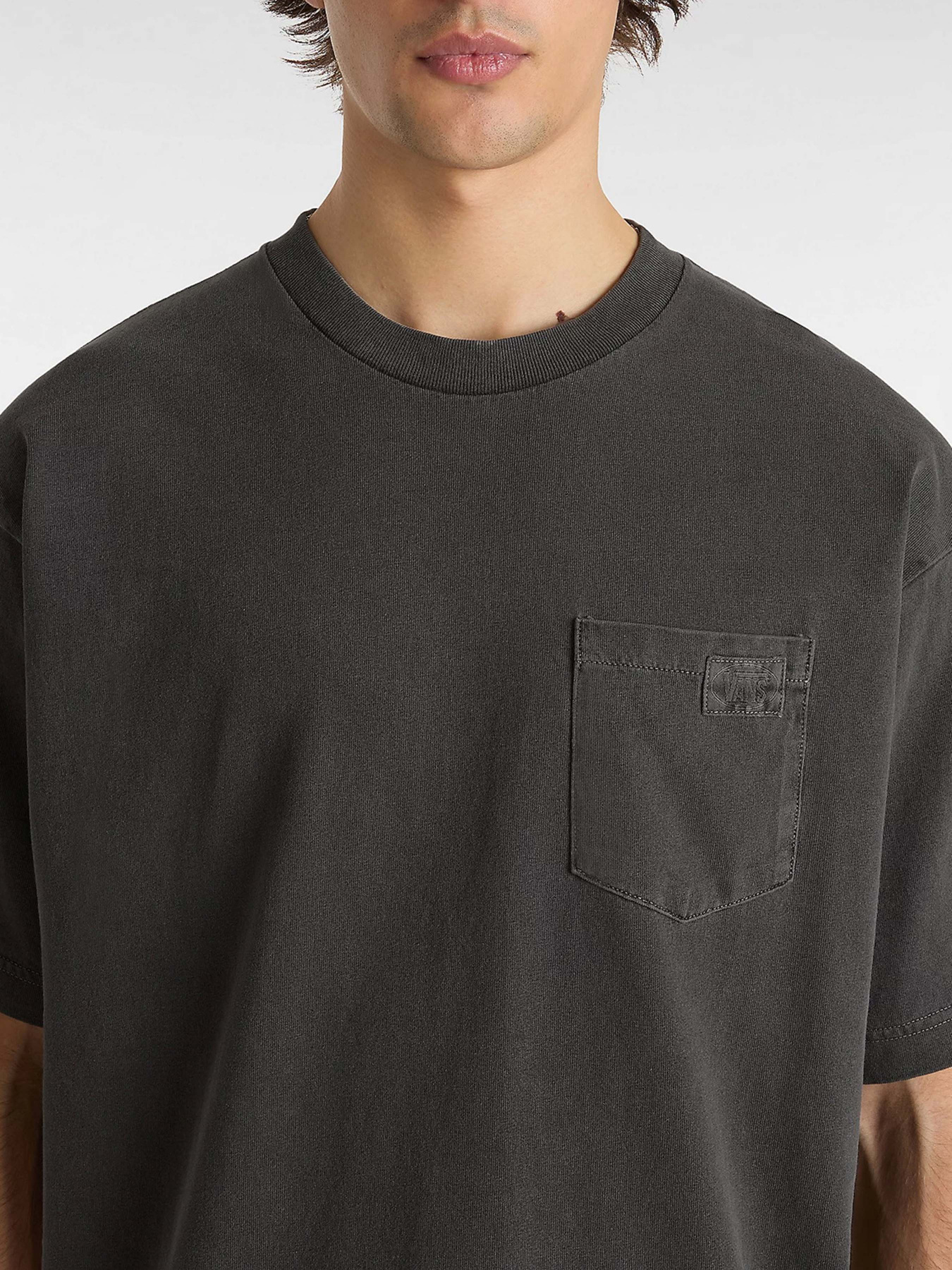 Футболка Vans Premium Wash Pocket модель VN000M4DBLK1 Футболка Vans Premium Wash Pocket модель VN000M4DBLK1 Фото