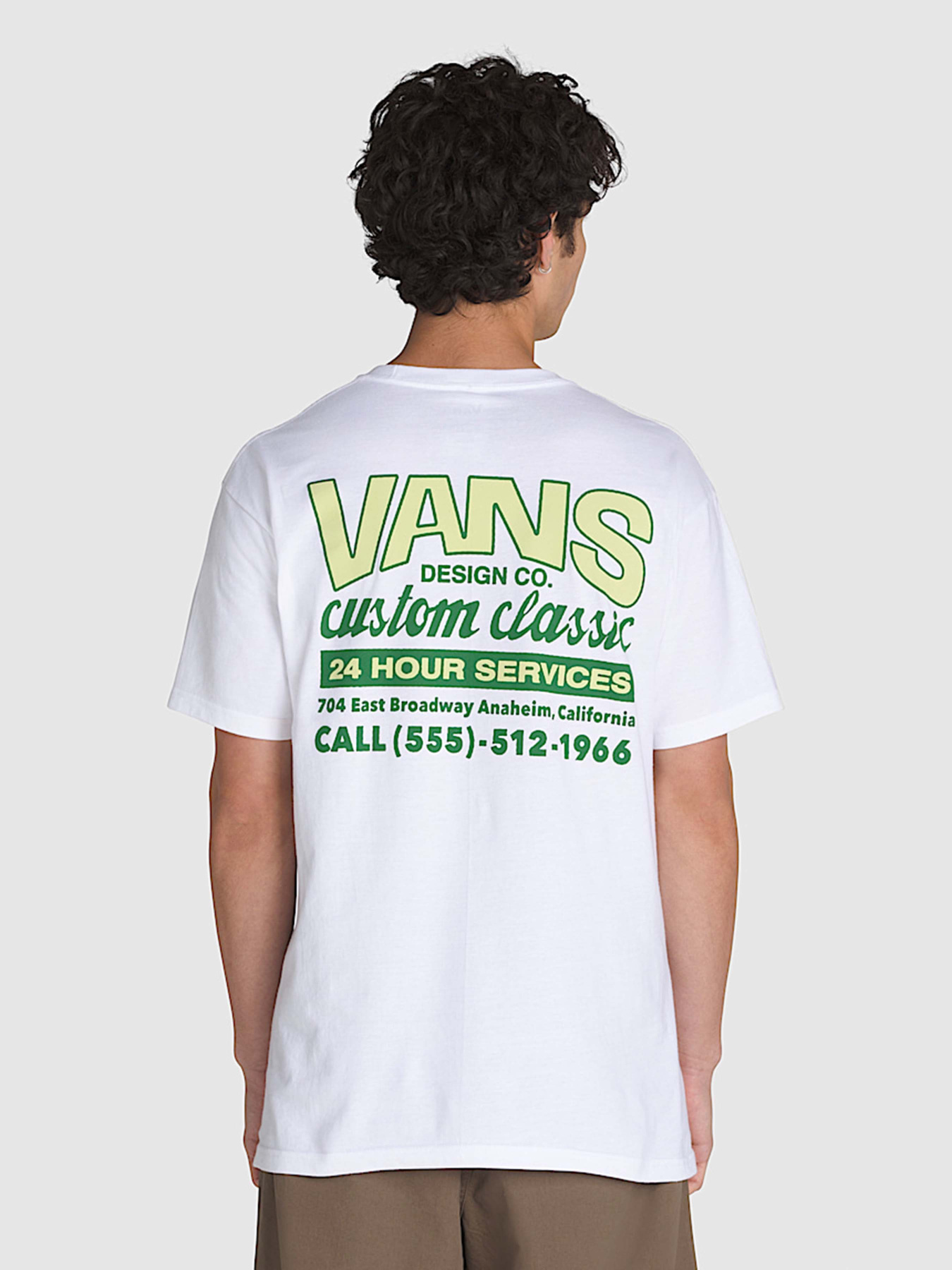 Футболка Vans Shop Front модель VN000M60WHT1 Фото