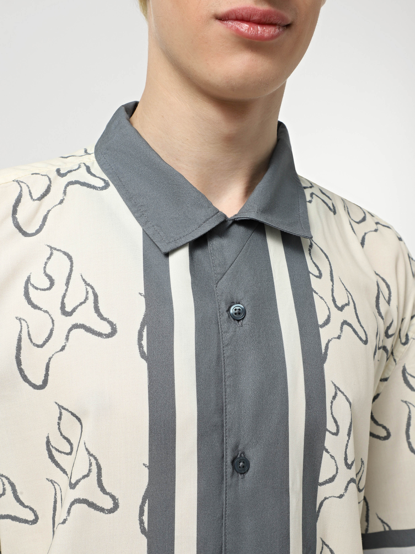 Сорочка Vans Blaze Border модель VN000M17E591 Фото