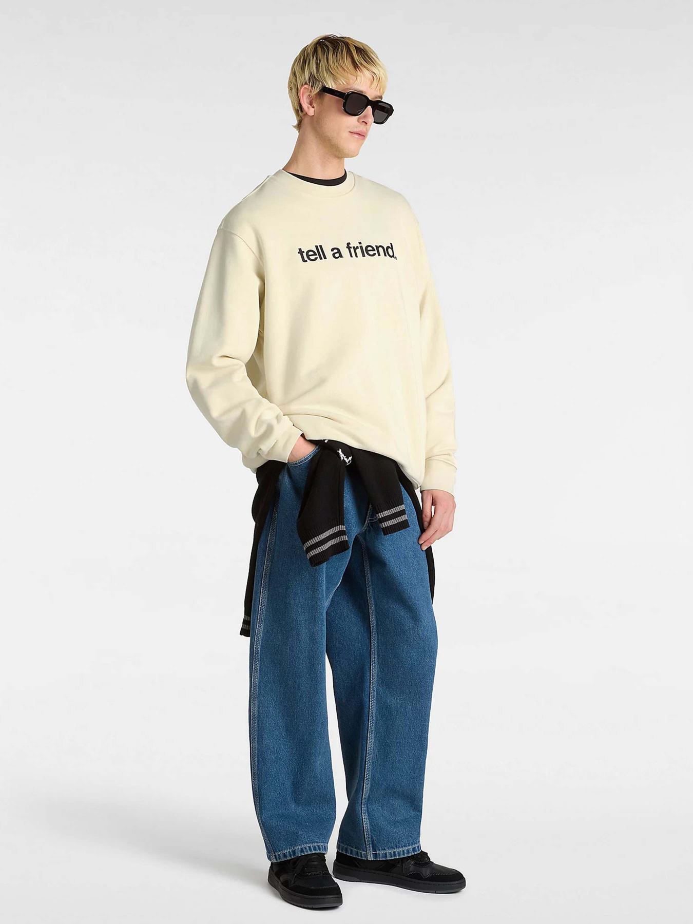 Свитшот Vans Tell A Friend Crew модель VN000NZCE301 Фото