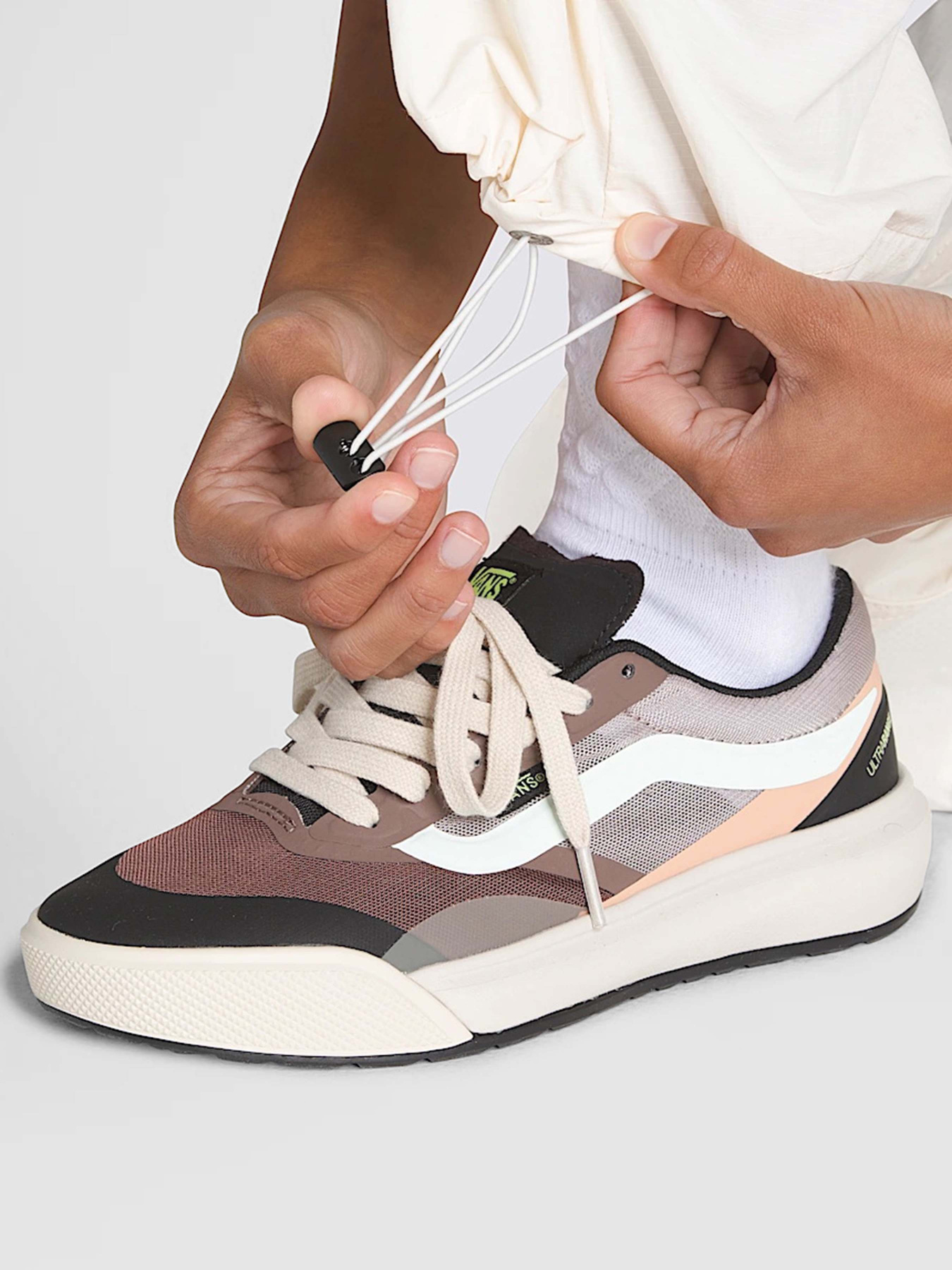 Карго Vans MTE Trek Guide Womens модель VN000M6XC9F1 Фото