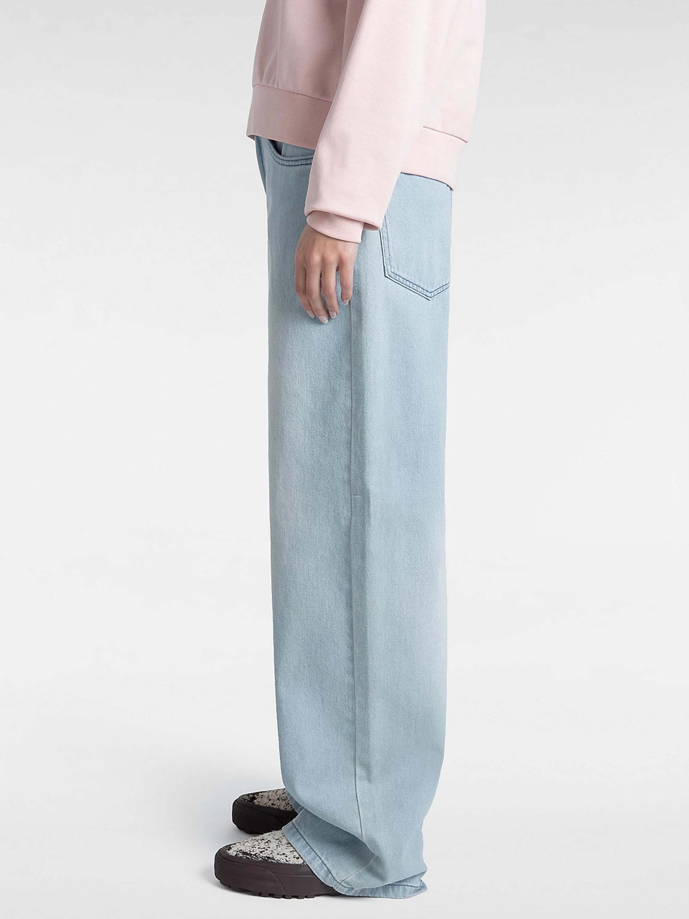 Широкі джинси Vans Sirelle 5 Pocket Puddle модель VN000MB5TTJ1 Фото