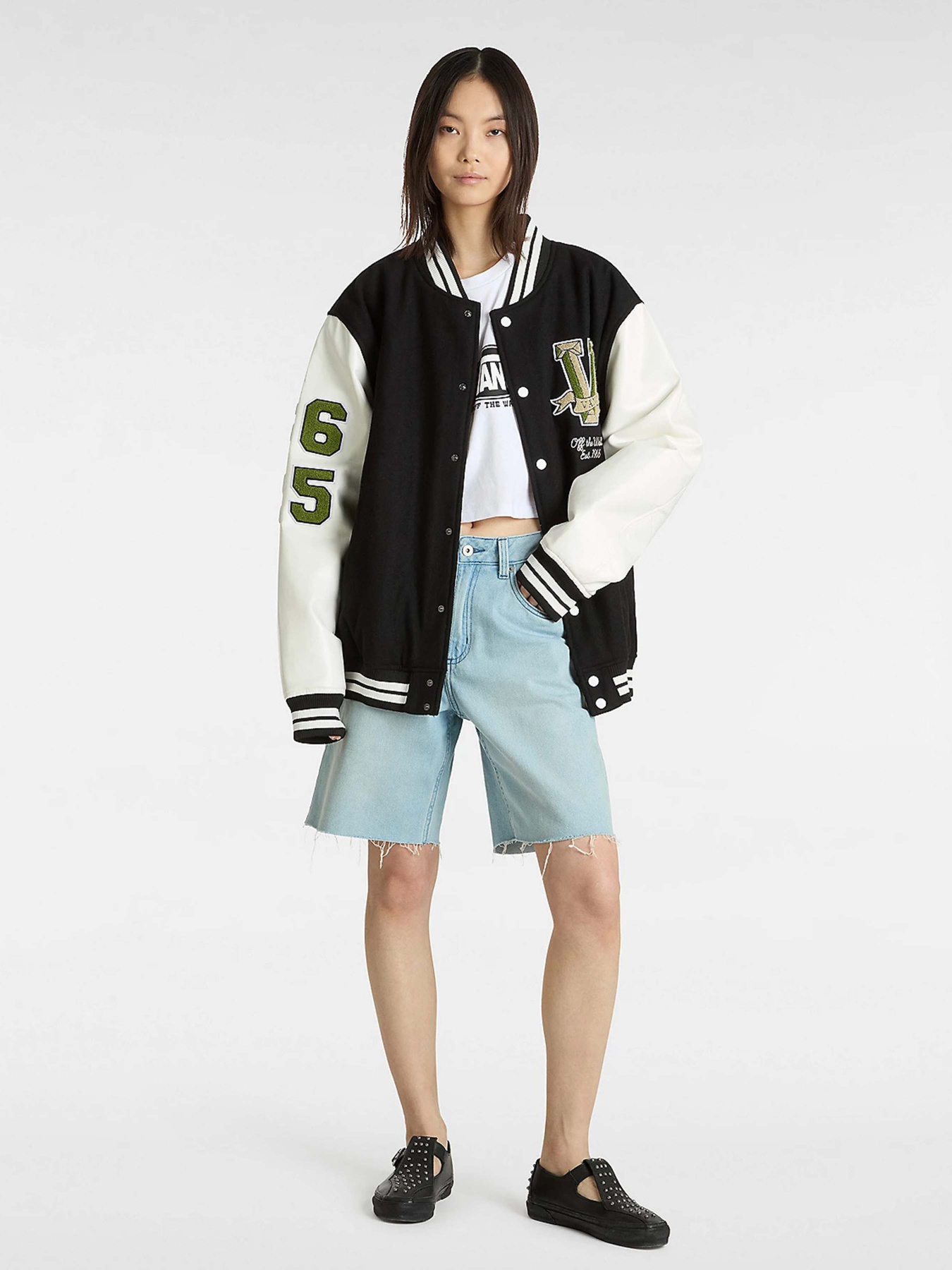 Джинсовые шорты Vans Sierelle Cut-Off Shorts модель VN000MBJTTJ1 Фото