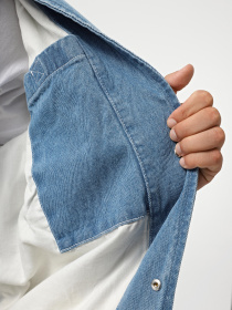 Бомбер Vans Denim Baseball модель VN000P7ECDX1 Фото