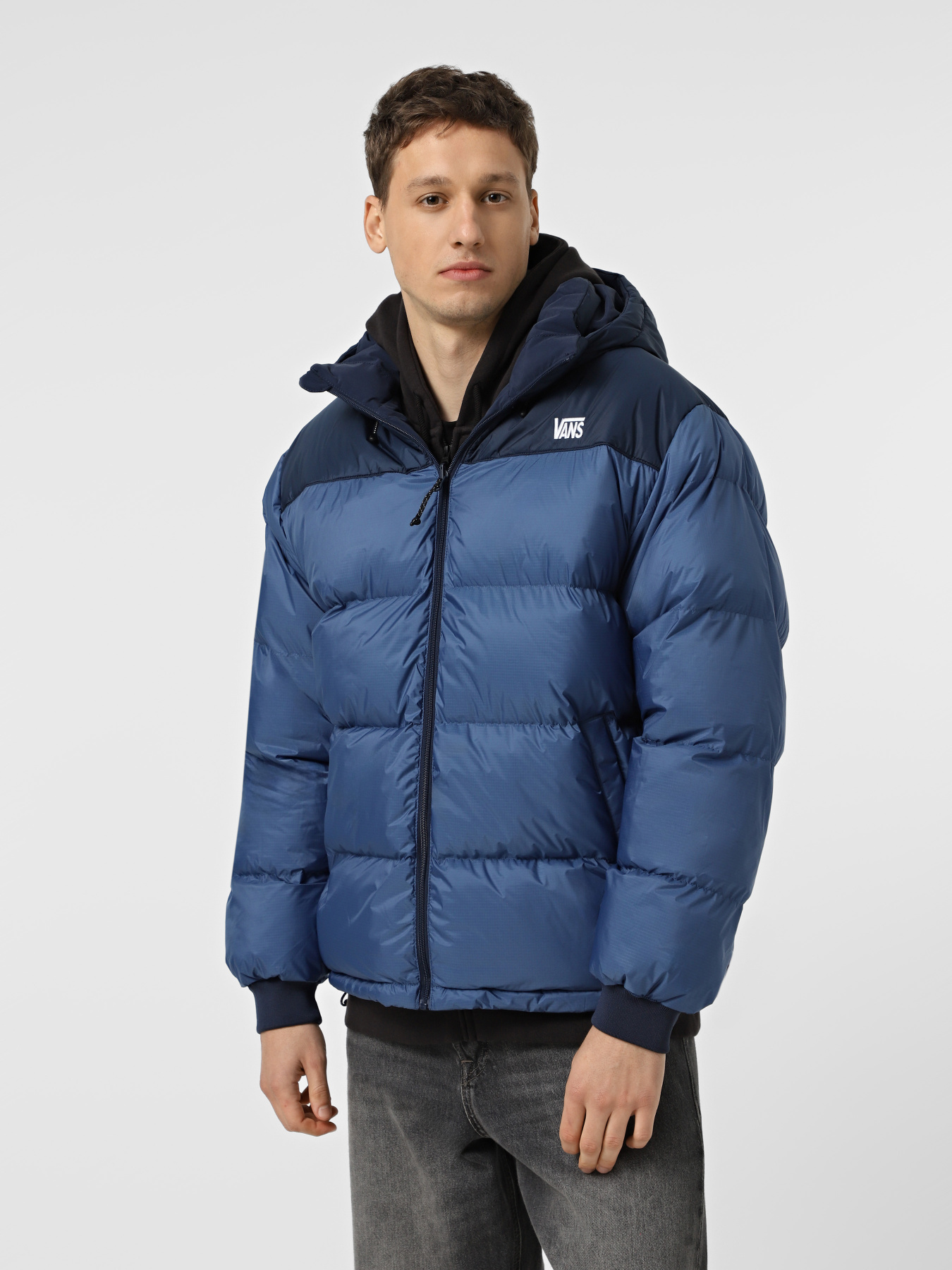 Зимова куртка Vans MTE Bridgewood Reversible Puffer модель VN000PJ7LKZ1 Фото