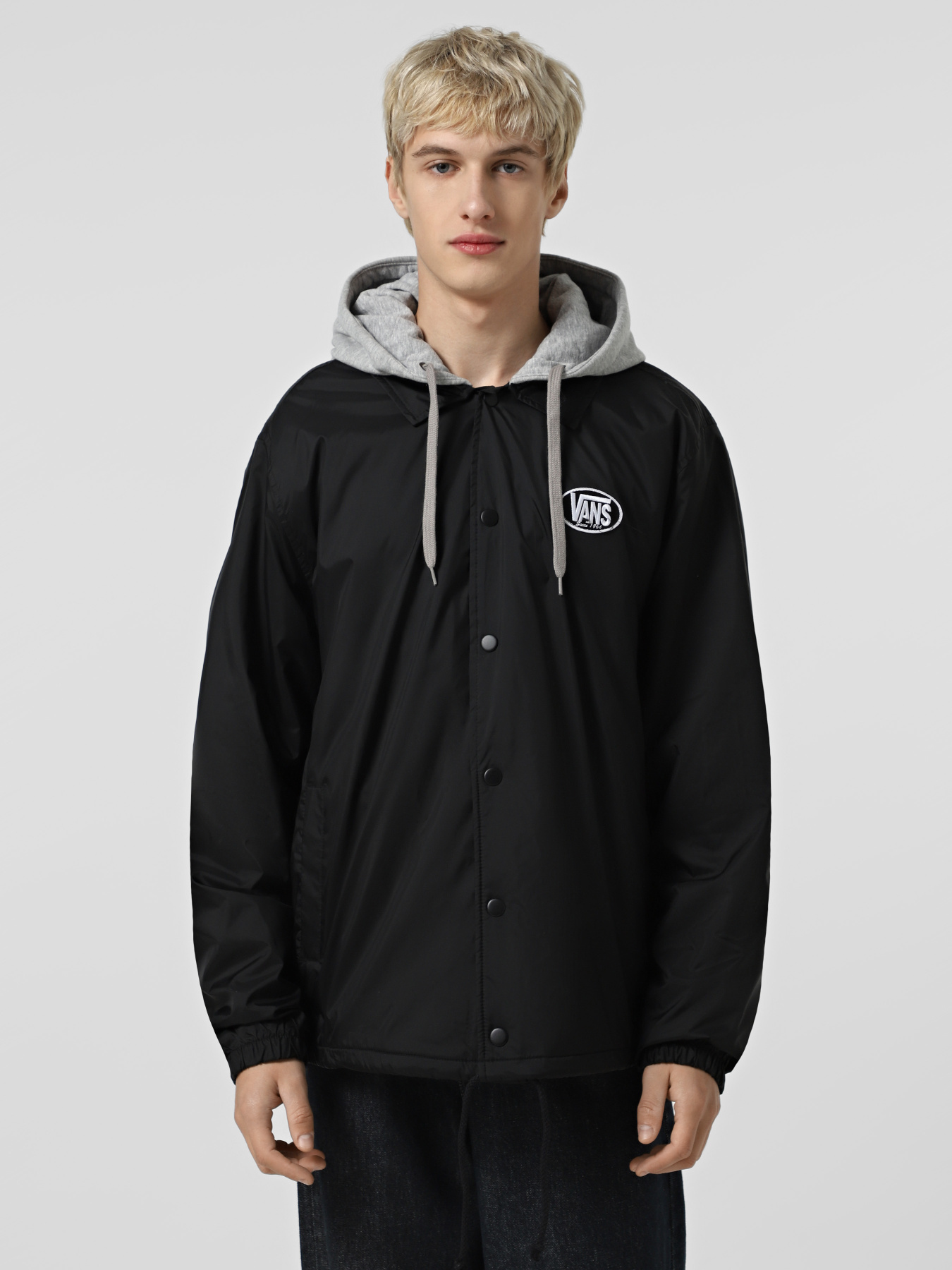 Демісезонна куртка Vans Riley модель VN000P75BLK1 Фото