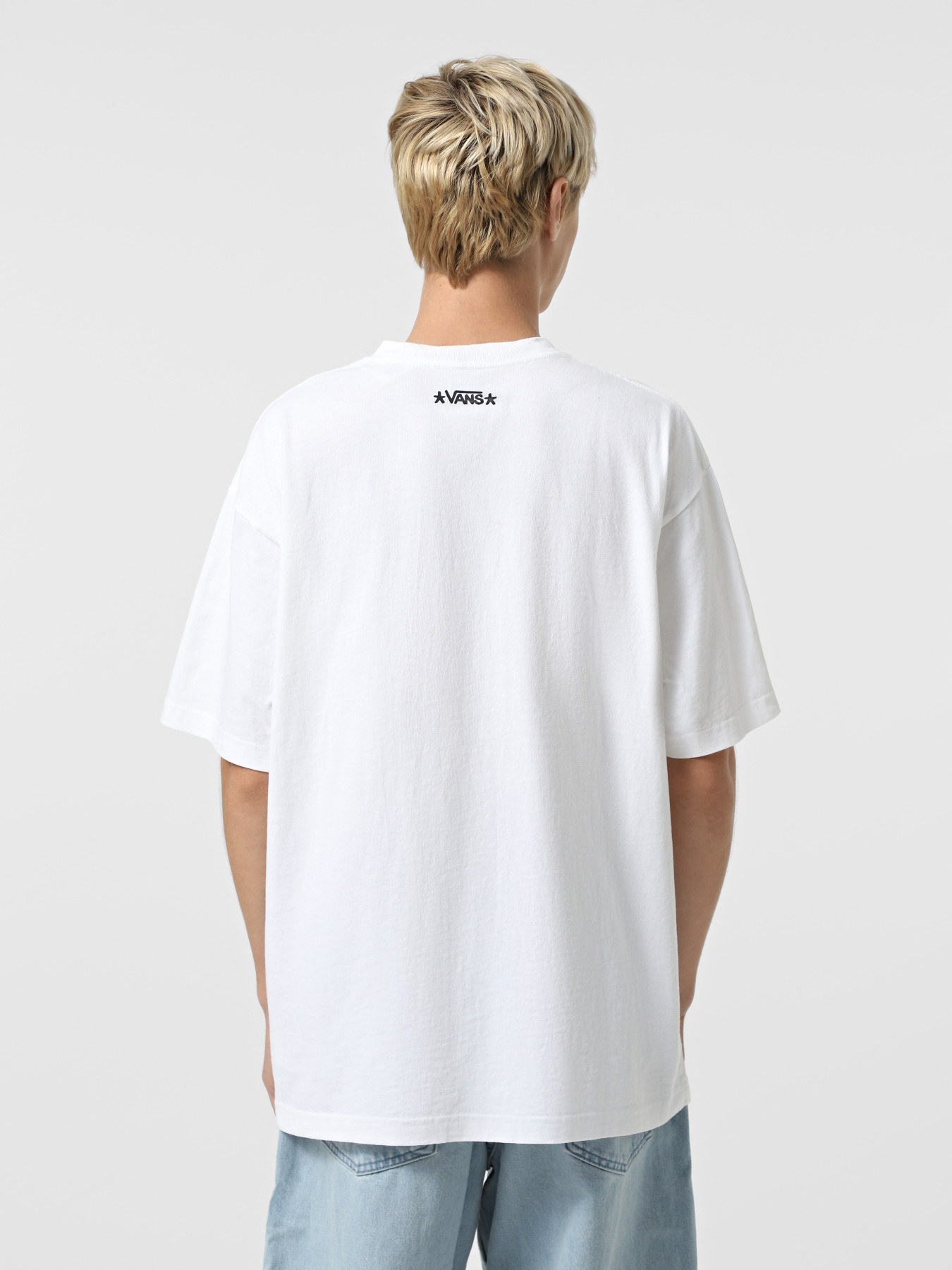 Футболка Vans Skate Atiba Haze Curb Crew модель VN000QJPWHT1 Футболка Vans Skate Atiba Haze Curb Crew модель VN000QJPWHT1 Фото