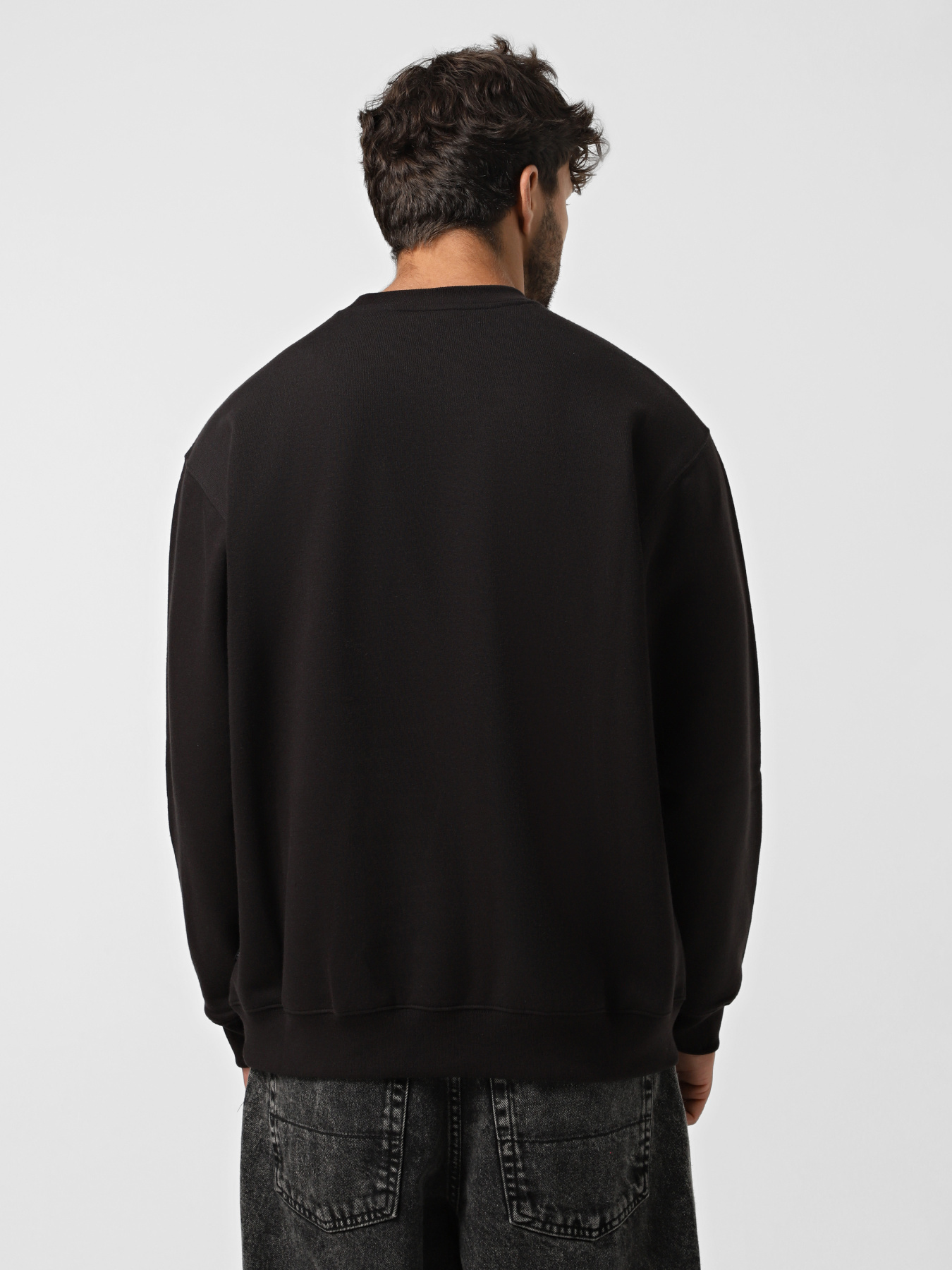 Світшот Vans Classic Oval Crew модель VN000P8HBLK1 Фото